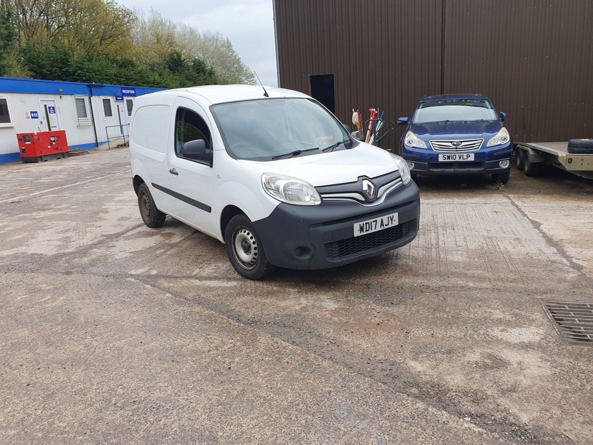 17/17 RENAULT KANGOO ML19 BUSINESS ENER - 1461cc Van (White, 249k) - Image 5 of 49