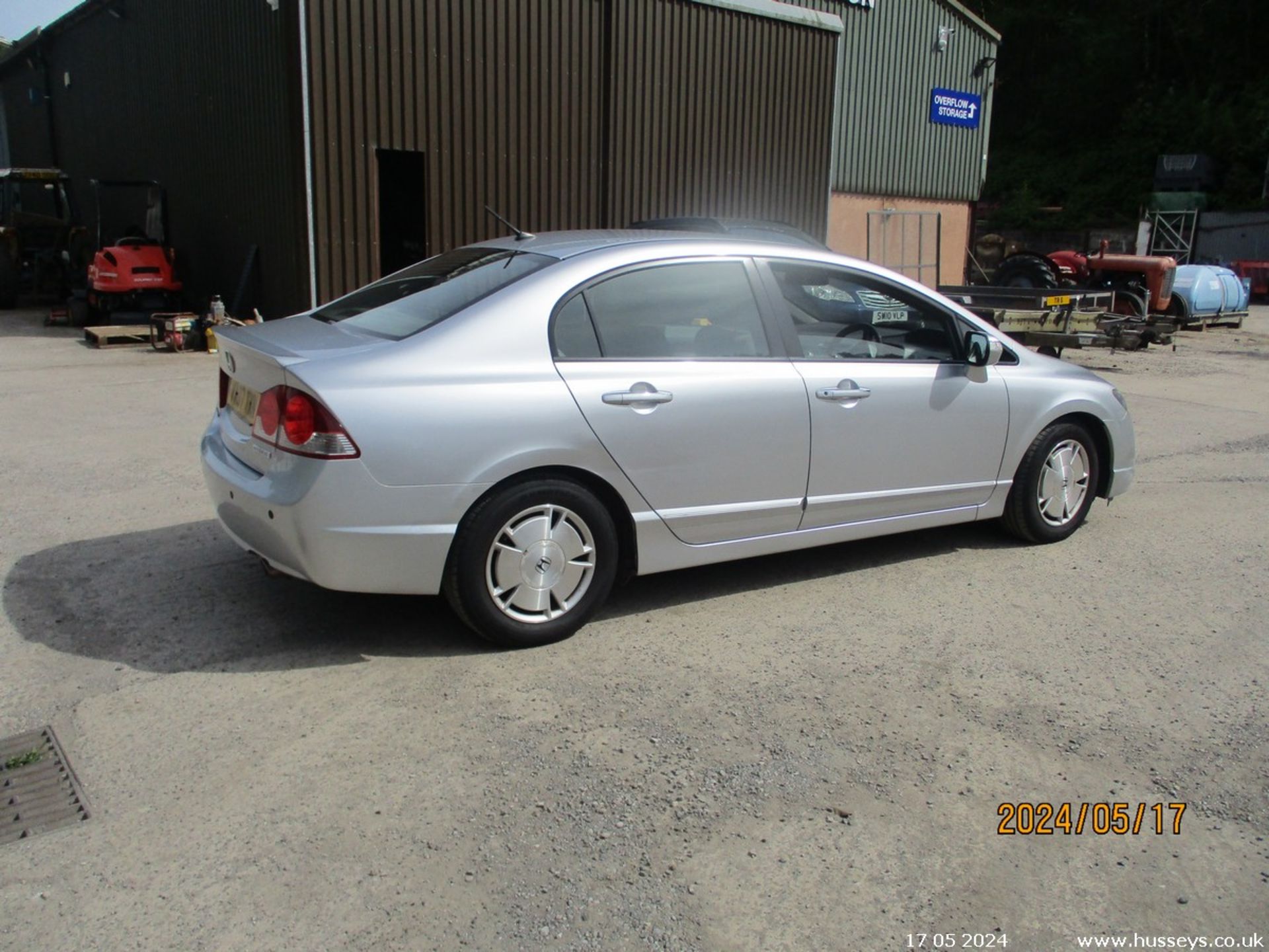 07/07 HONDA CIVIC ES IMA HYBRID - 1339cc 4dr Saloon (Silver, 74k) - Image 9 of 16