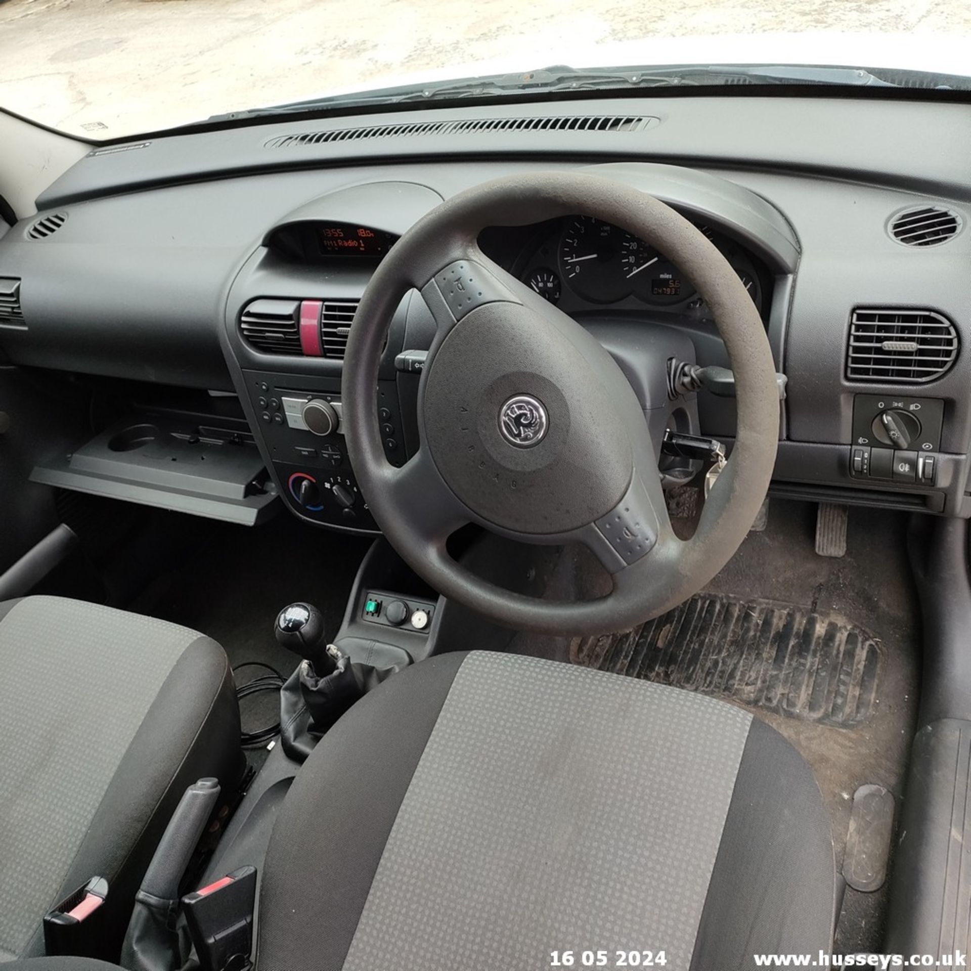 08/58 VAUXHALL COMBO 1700 CDTI - 1248cc Van (White, 47k) - Image 53 of 59