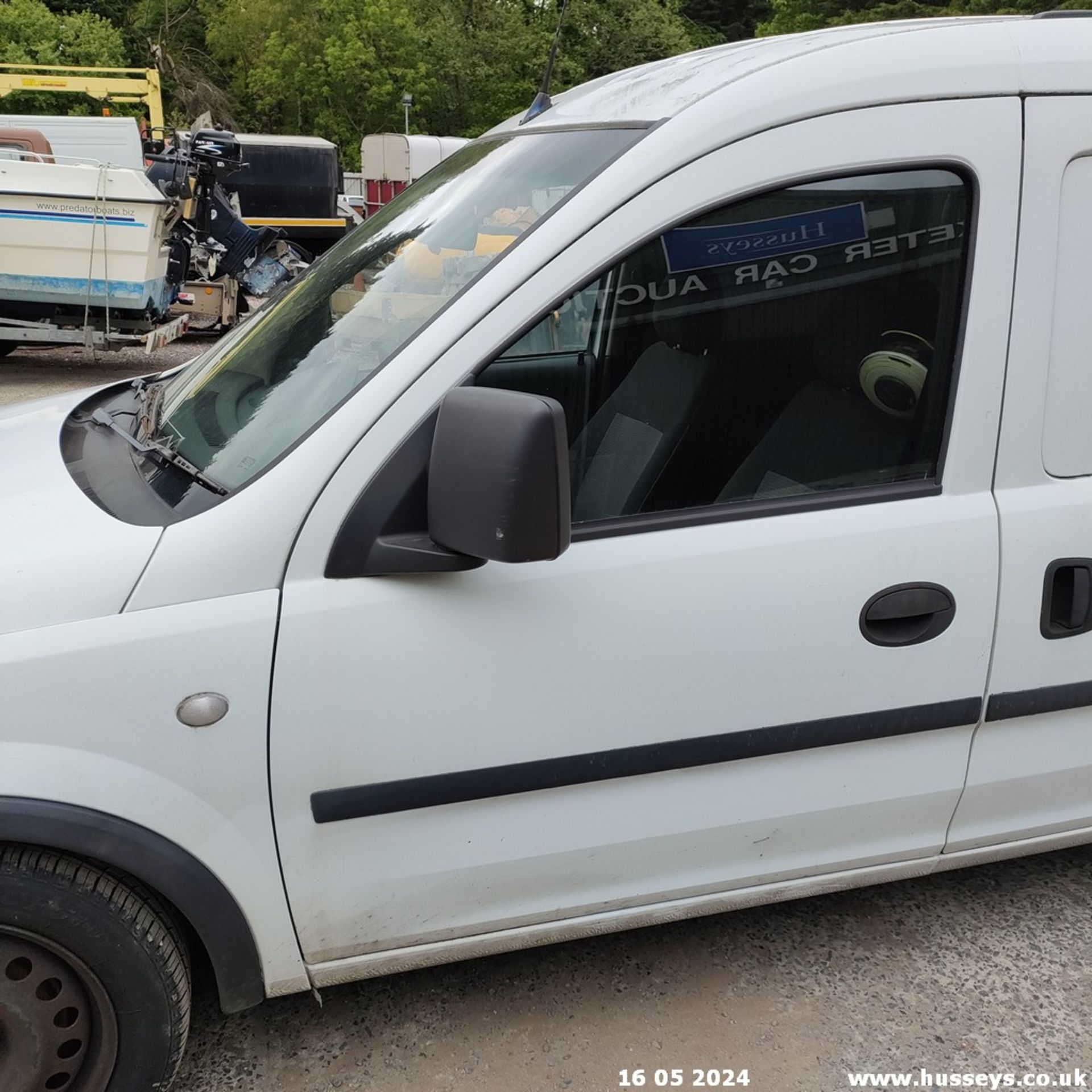 08/58 VAUXHALL COMBO CDTI SWB - 1248cc Van (White, 71k) - Image 23 of 62