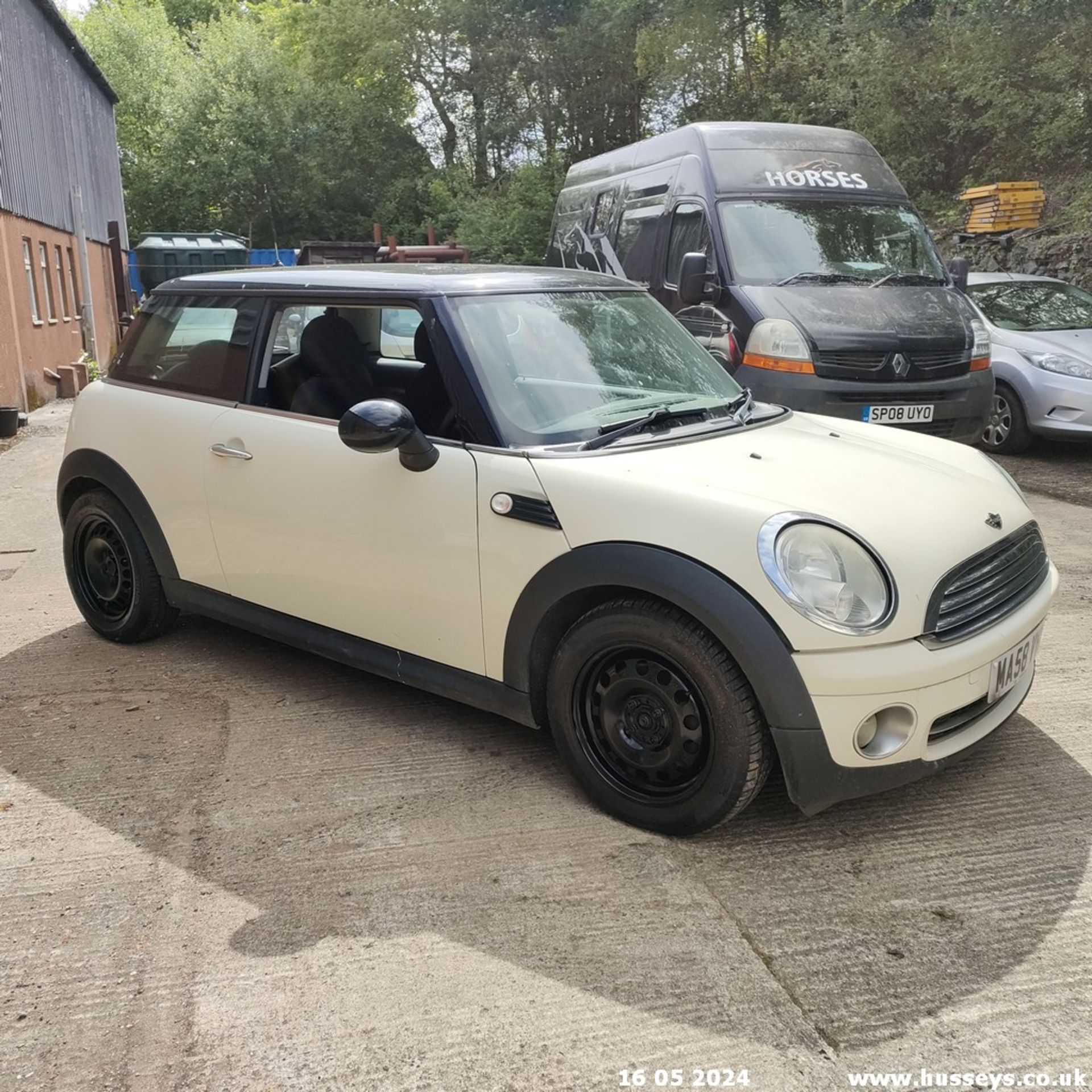 08/58 MINI COOPER - 1598cc 3dr Hatchback (White, 136k)