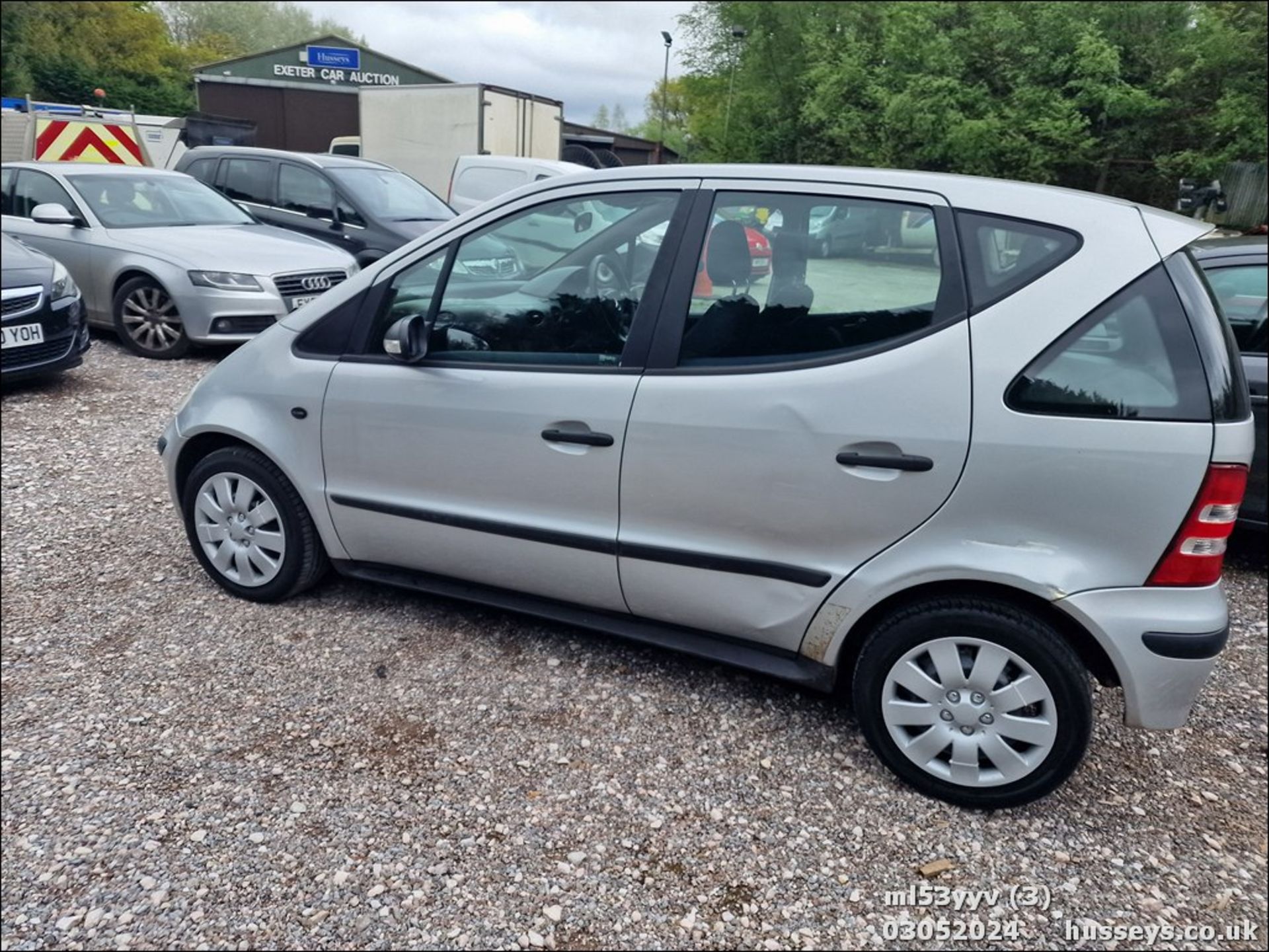 03/53 MERCEDES A140 CLASSIC SE SWB S-A - 1397cc 5dr Hatchback (Silver) - Image 4 of 45