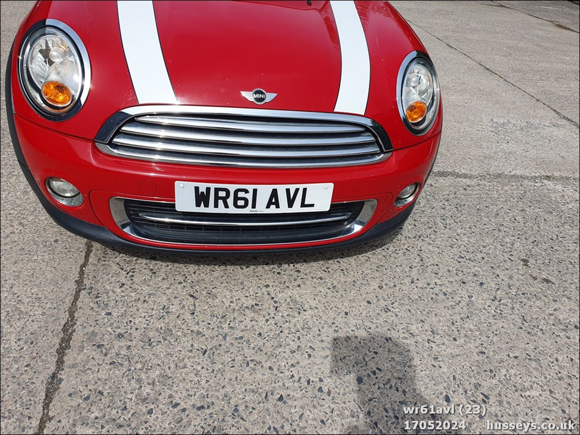 11/61 MINI COOPER - 1598cc 3dr Hatchback (Red, 87k) - Image 23 of 50