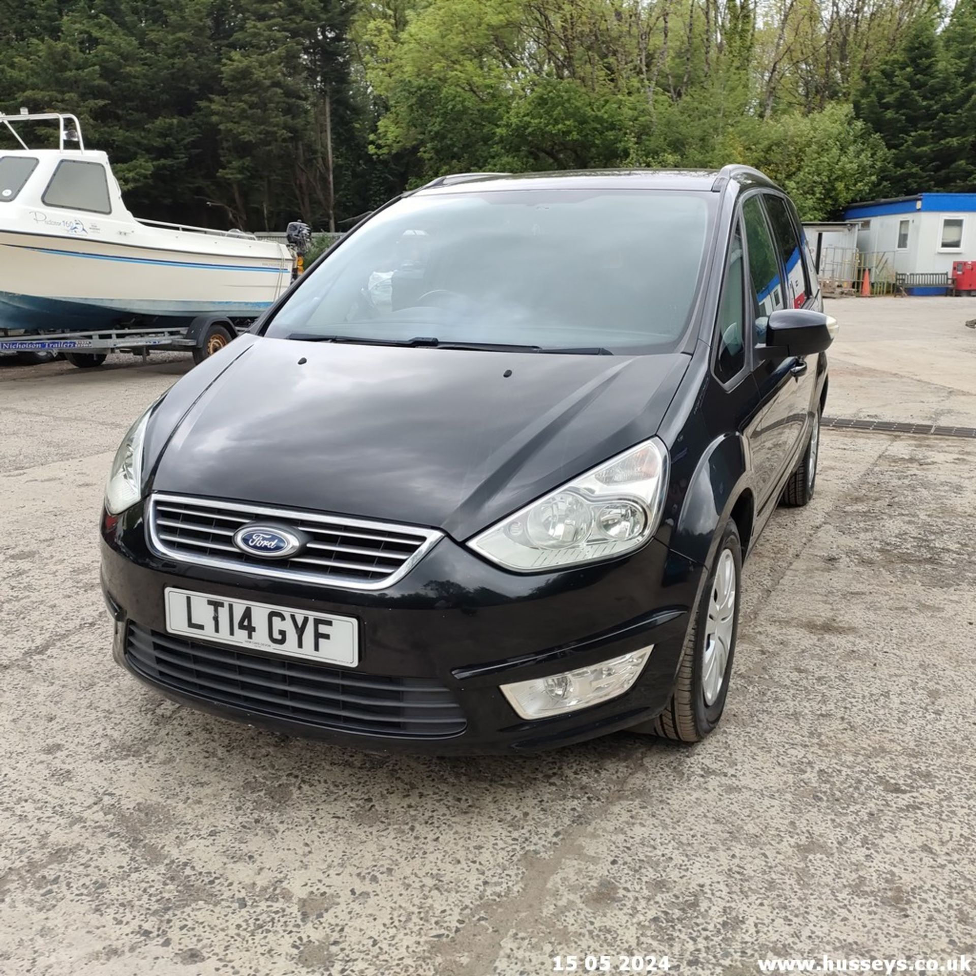 14/14 FORD GALAXY ZETEC TDCI AUTO - 1997cc 5dr MPV (Black) - Image 9 of 65