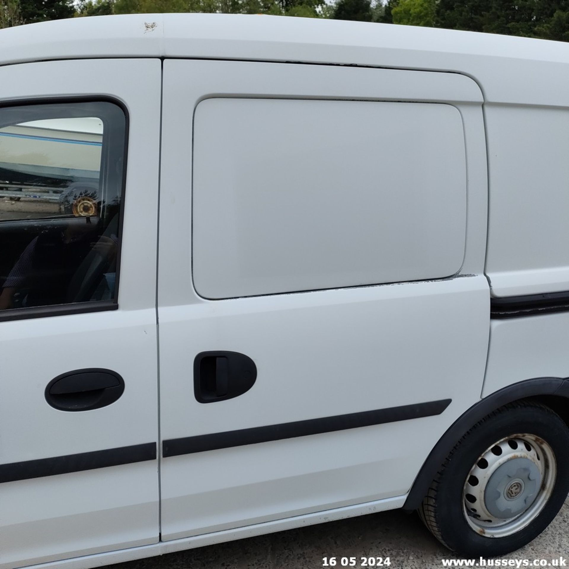 08/58 VAUXHALL COMBO 1700 CDTI - 1248cc Van (White, 47k) - Image 24 of 59