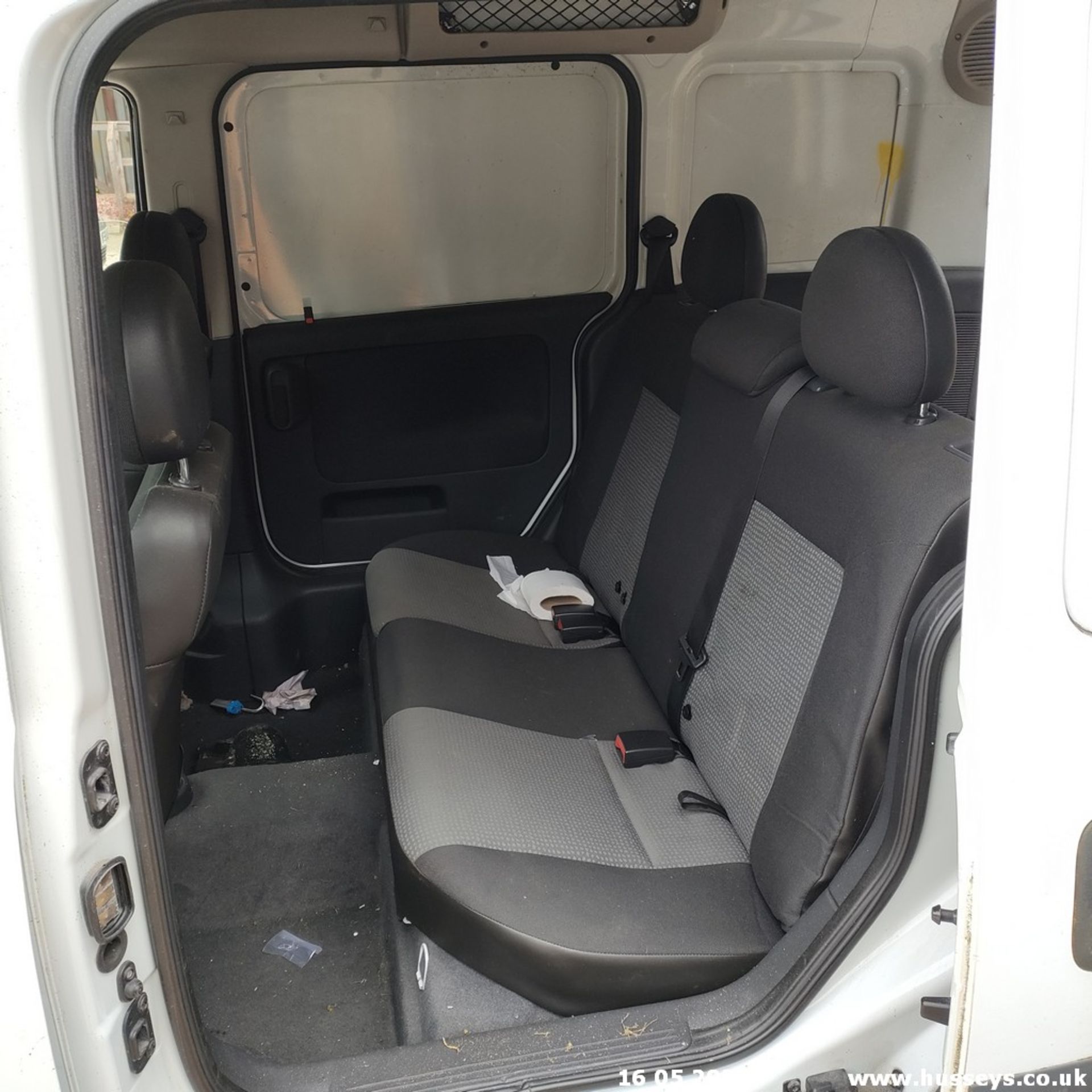 08/58 VAUXHALL COMBO CDTI SWB - 1248cc Van (White, 71k) - Image 52 of 62