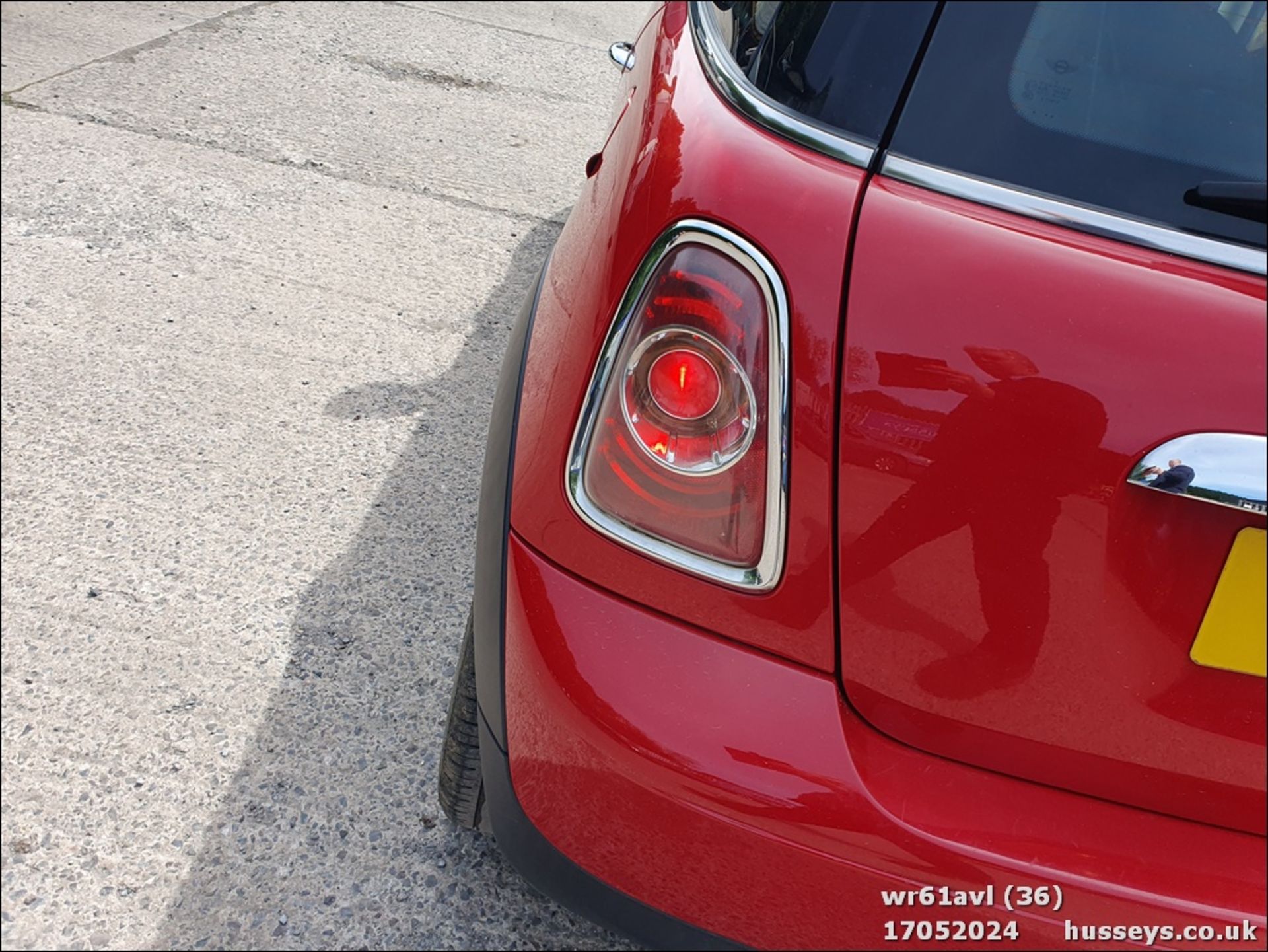 11/61 MINI COOPER - 1598cc 3dr Hatchback (Red, 87k) - Image 36 of 50