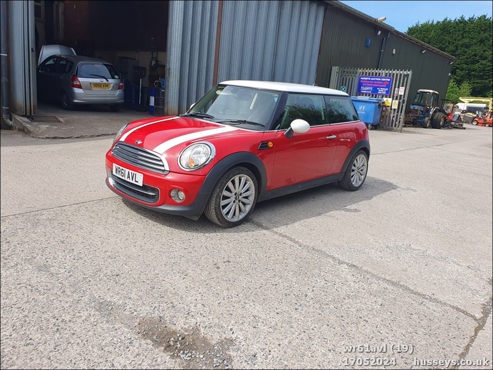 11/61 MINI COOPER - 1598cc 3dr Hatchback (Red, 87k) - Image 19 of 50