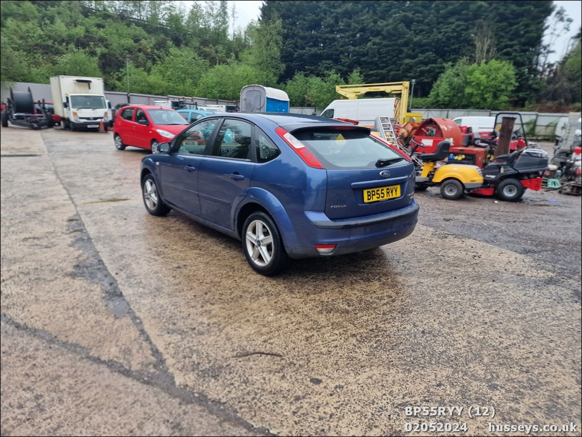 06/55 FORD FOCUS TITANIUM TDCI - 1997cc 5dr Hatchback (Blue, 221k) - Image 13 of 46