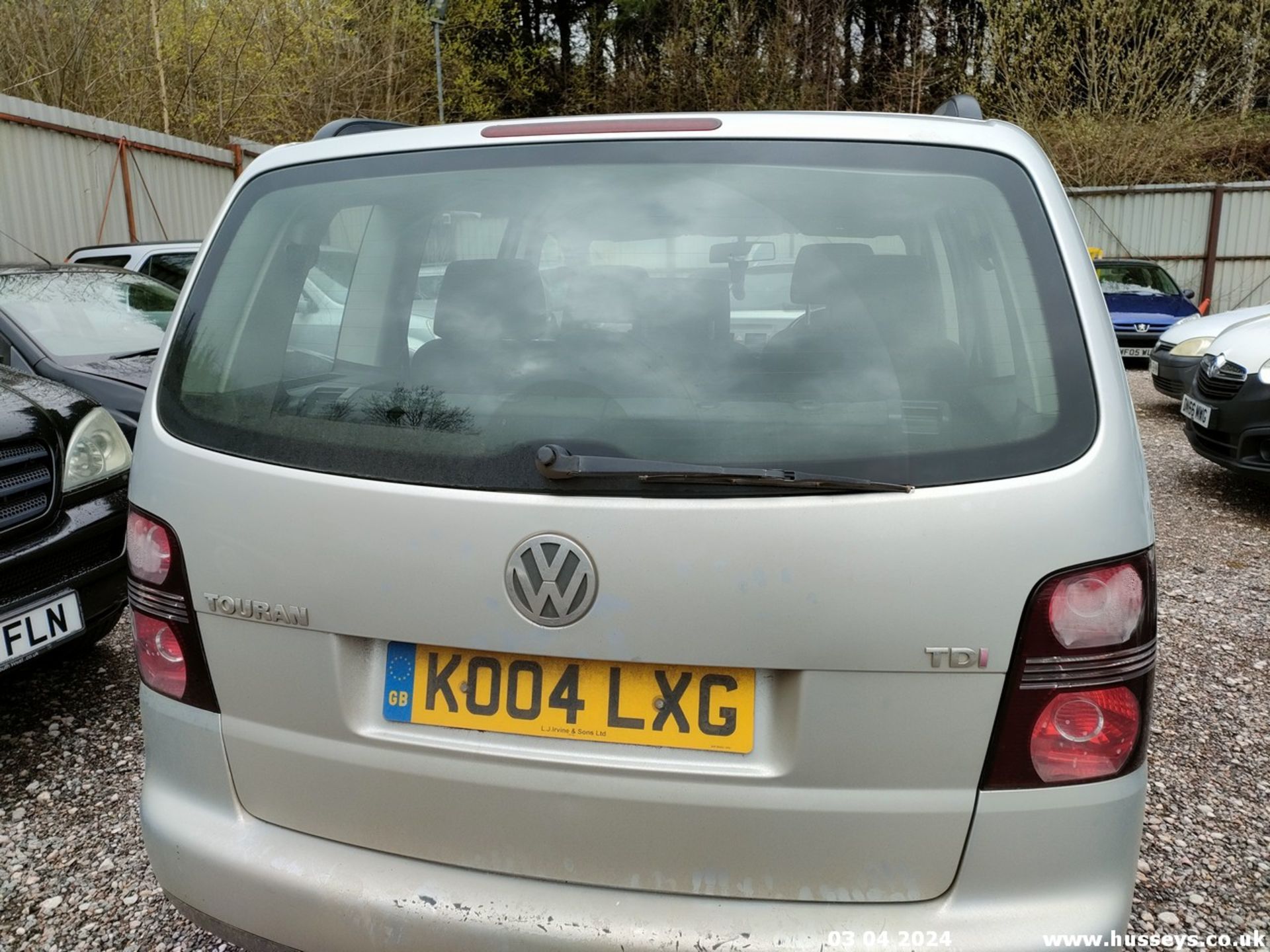 04/04 VOLKSWAGEN TOURAN SE TDI - 1896cc 5dr MPV (Silver) - Image 31 of 67