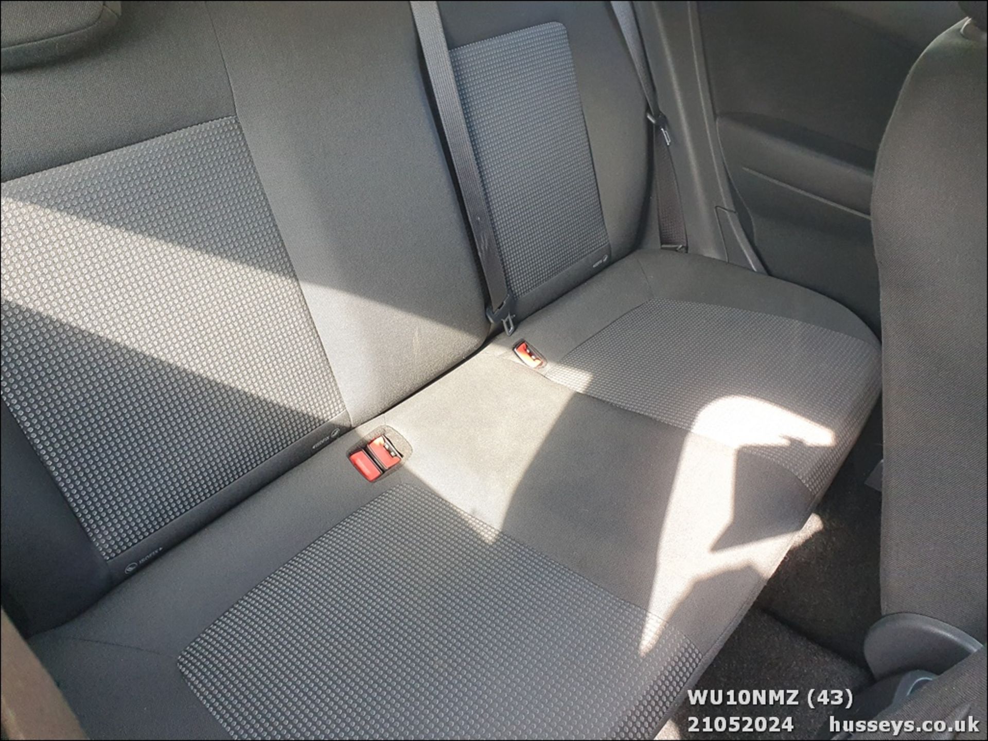 10/10 VAUXHALL CORSA S CDTI 73 ECOFLEX - 1248cc 3dr Hatchback (White, 61k) - Image 44 of 48