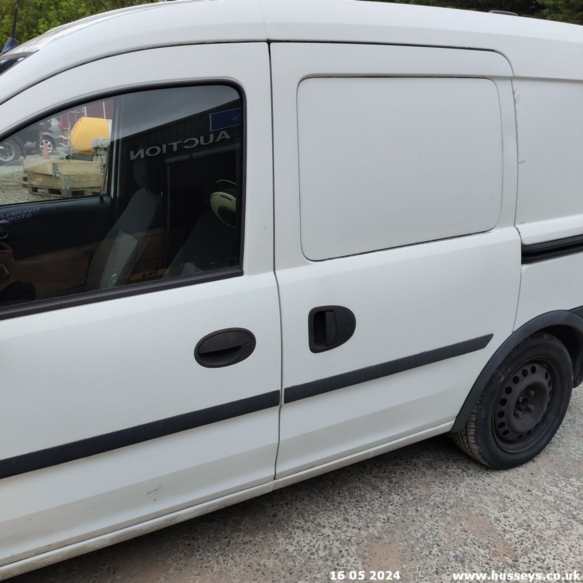 08/58 VAUXHALL COMBO CDTI SWB - 1248cc Van (White, 71k) - Image 24 of 62