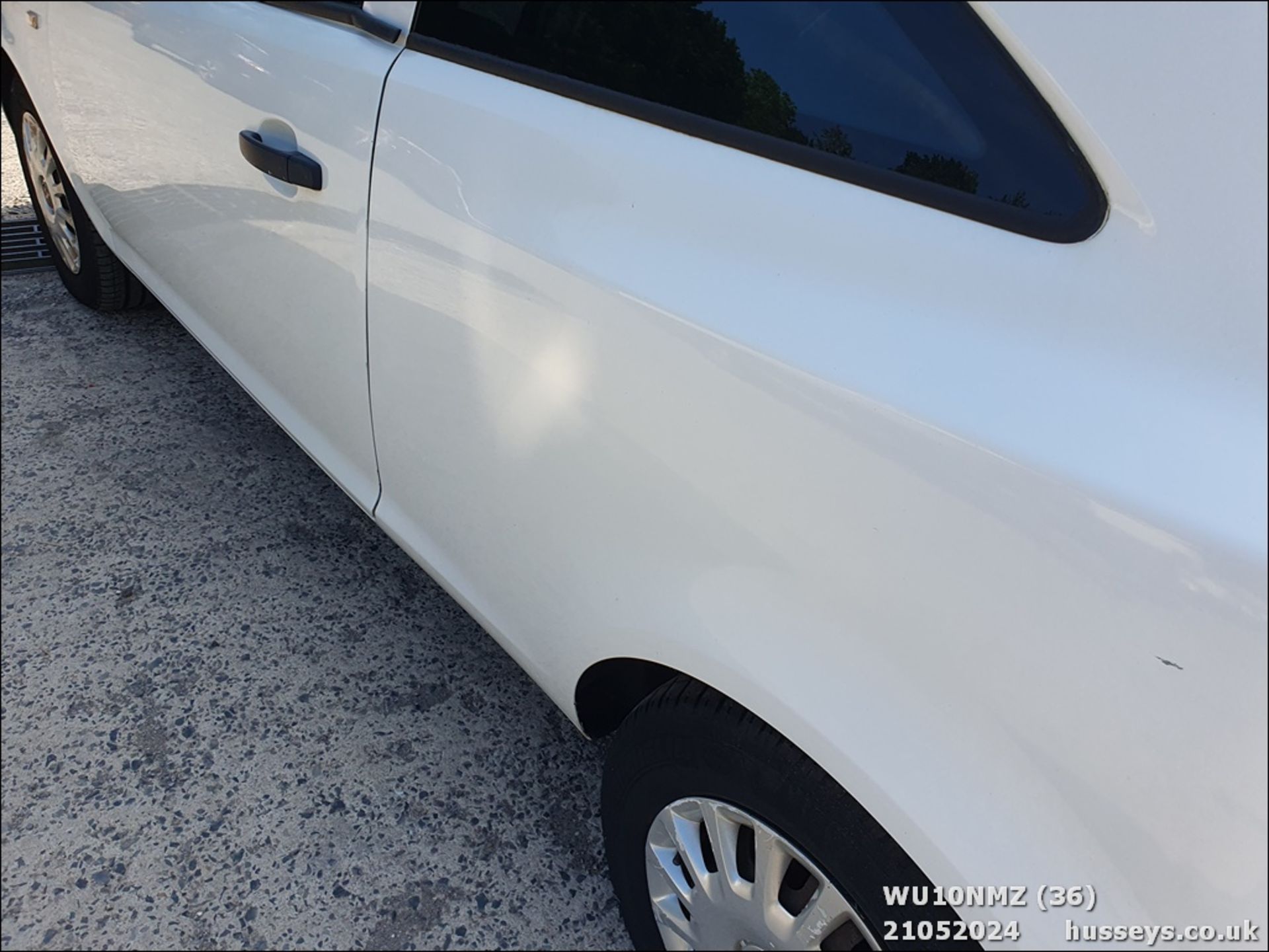 10/10 VAUXHALL CORSA S CDTI 73 ECOFLEX - 1248cc 3dr Hatchback (White, 61k) - Image 37 of 48