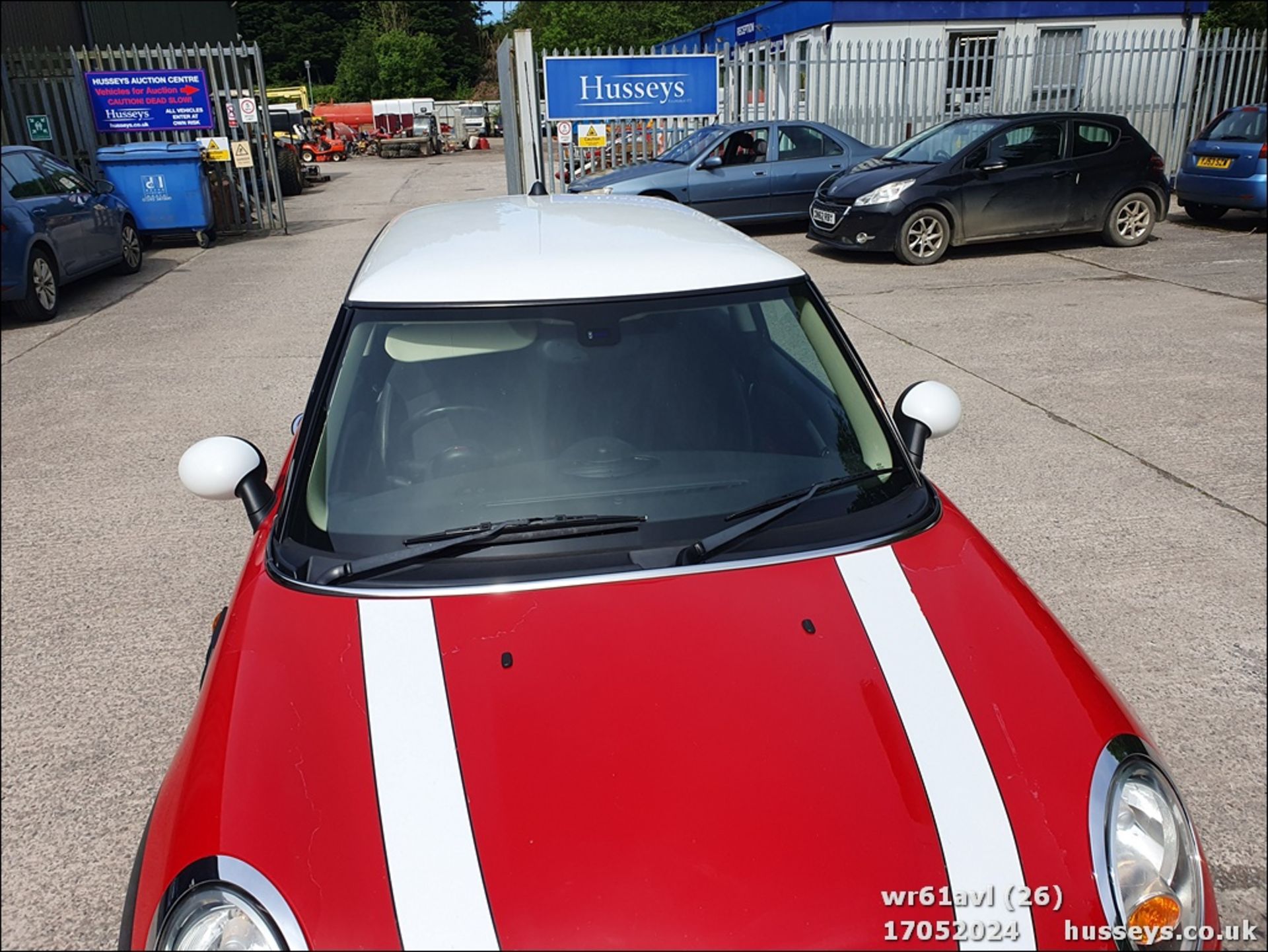 11/61 MINI COOPER - 1598cc 3dr Hatchback (Red, 87k) - Image 26 of 50