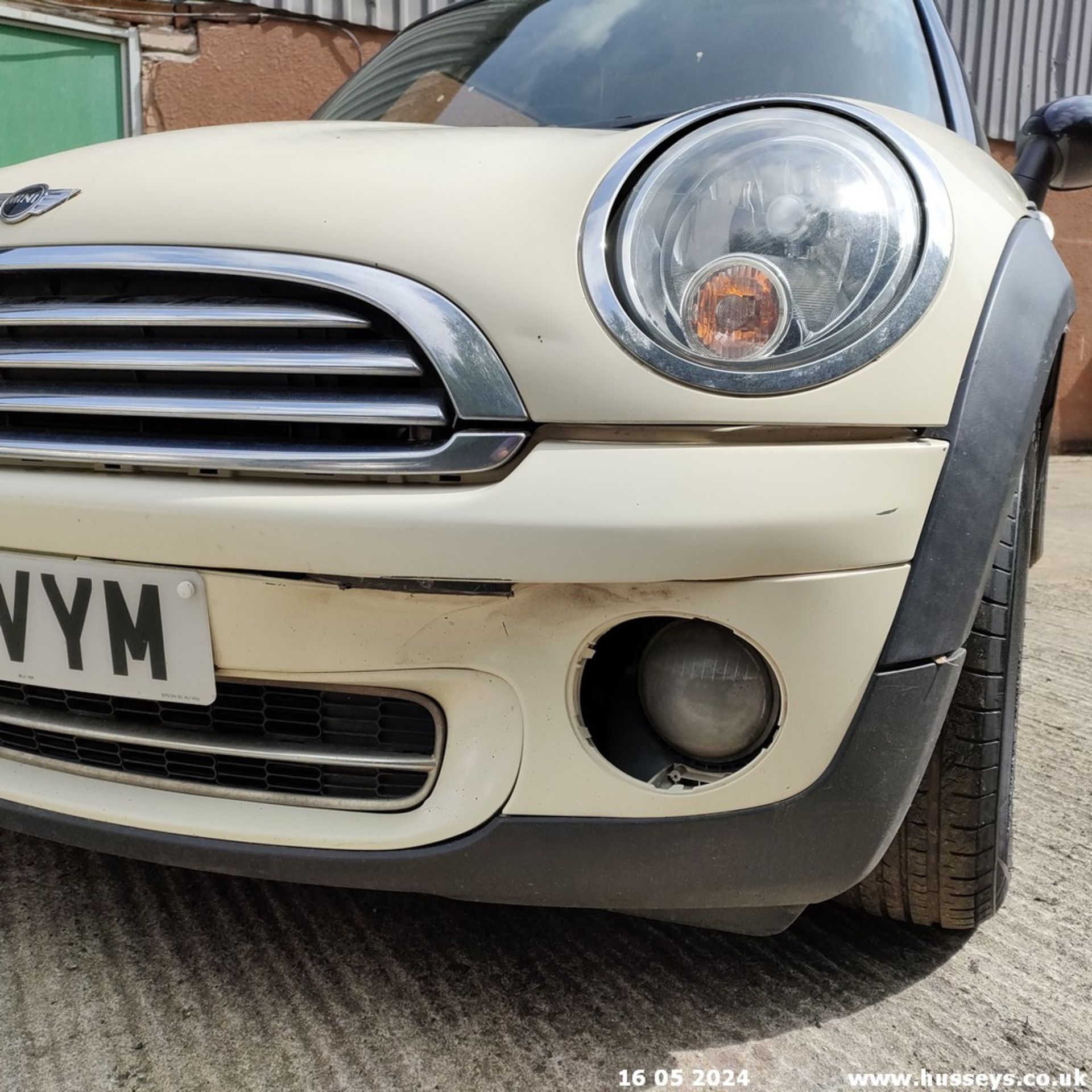 08/58 MINI COOPER - 1598cc 3dr Hatchback (White, 136k) - Image 14 of 59