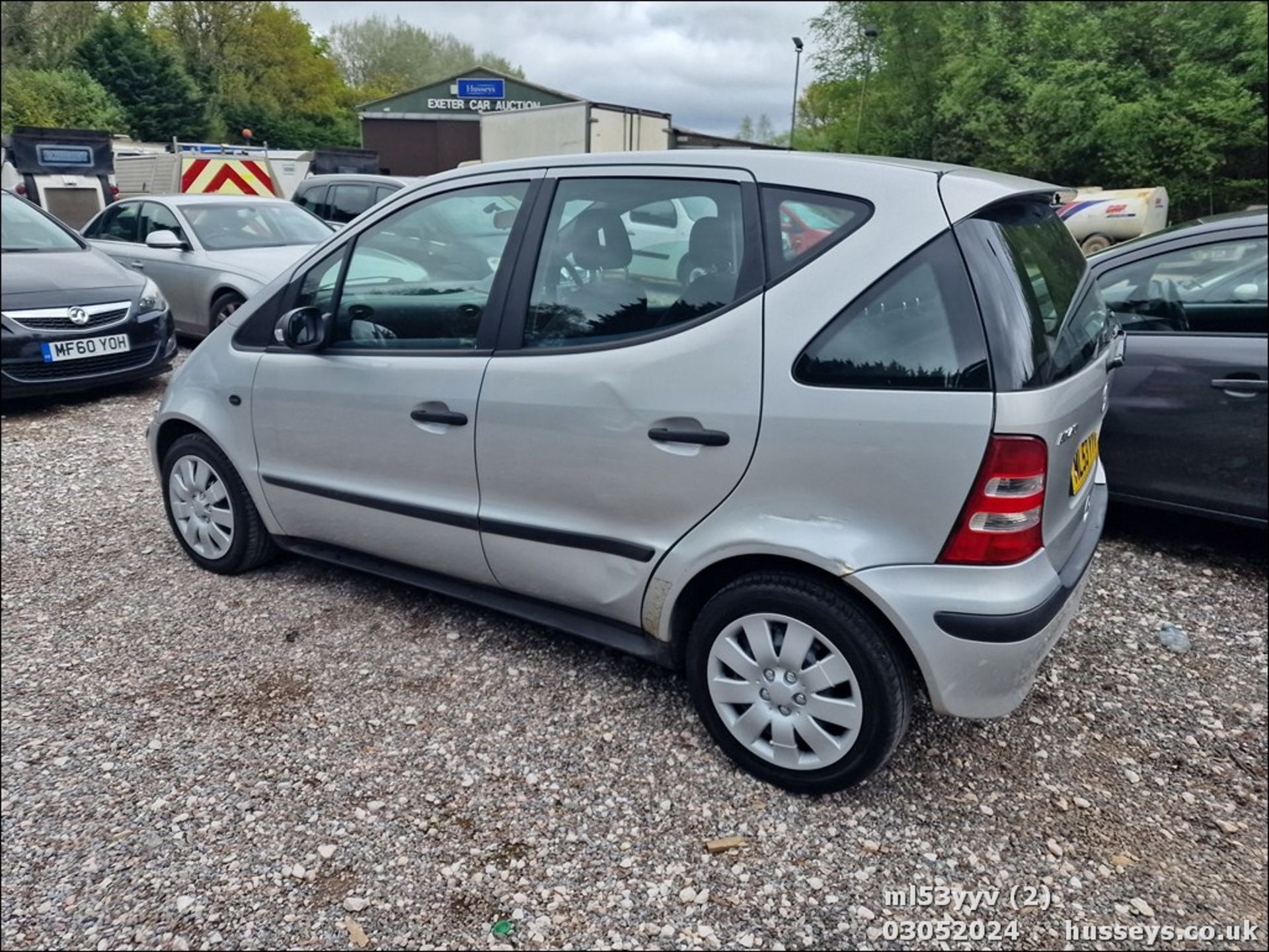 03/53 MERCEDES A140 CLASSIC SE SWB S-A - 1397cc 5dr Hatchback (Silver) - Image 3 of 45