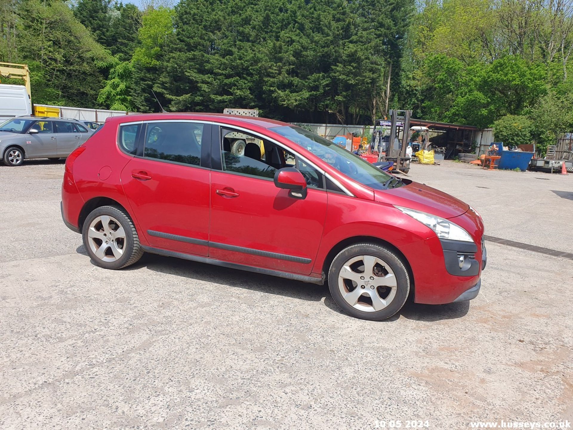 11/61 PEUGEOT 3008 SPORT E-HDI S-A - 1560cc 5dr Hatchback (Red, 89k) - Image 7 of 49