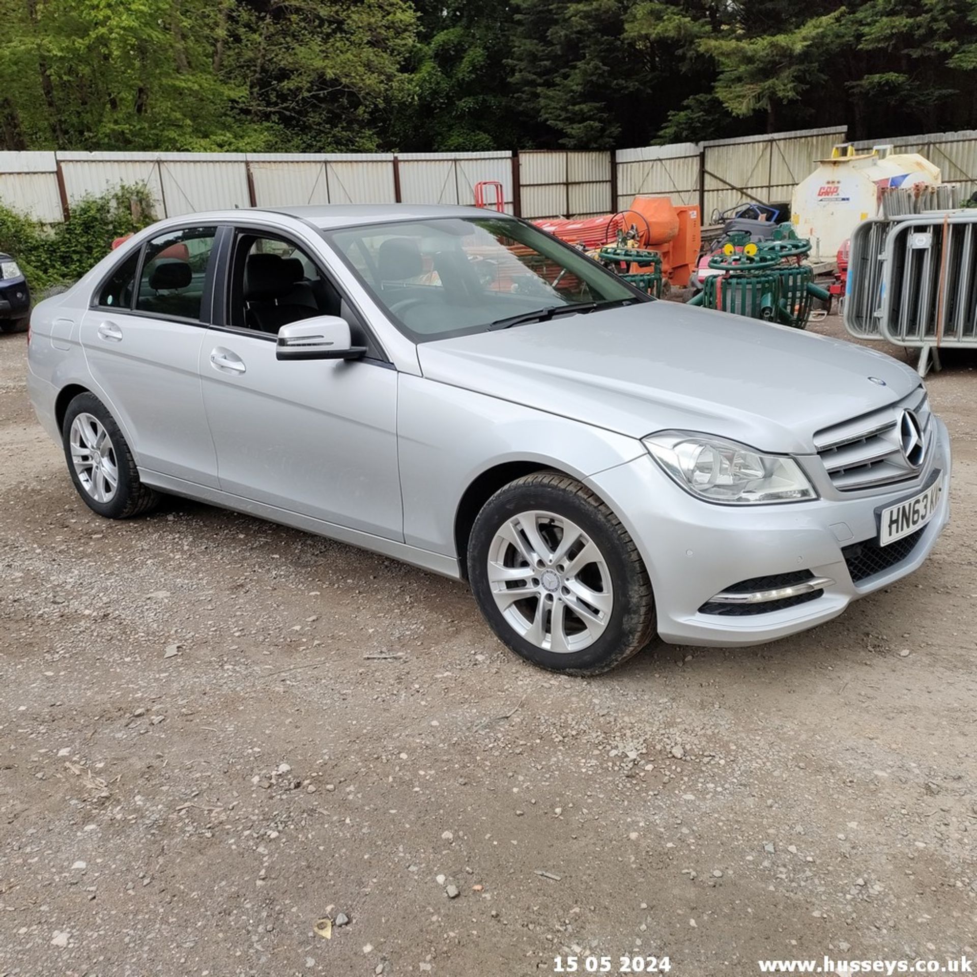 13/63 MERCEDES-BENZ C200 EXECUTIVE SE CDI BLU - 2143cc 4dr Saloon (Silver, 121k)