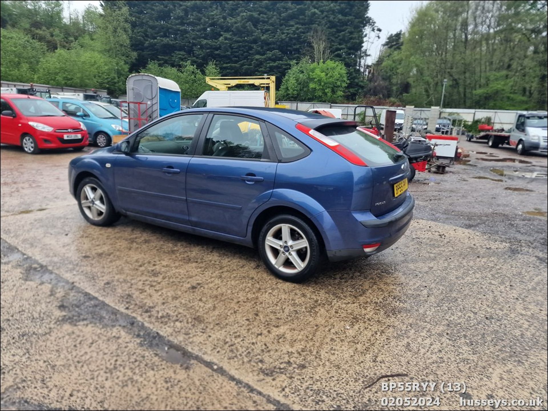 06/55 FORD FOCUS TITANIUM TDCI - 1997cc 5dr Hatchback (Blue, 221k) - Image 14 of 46