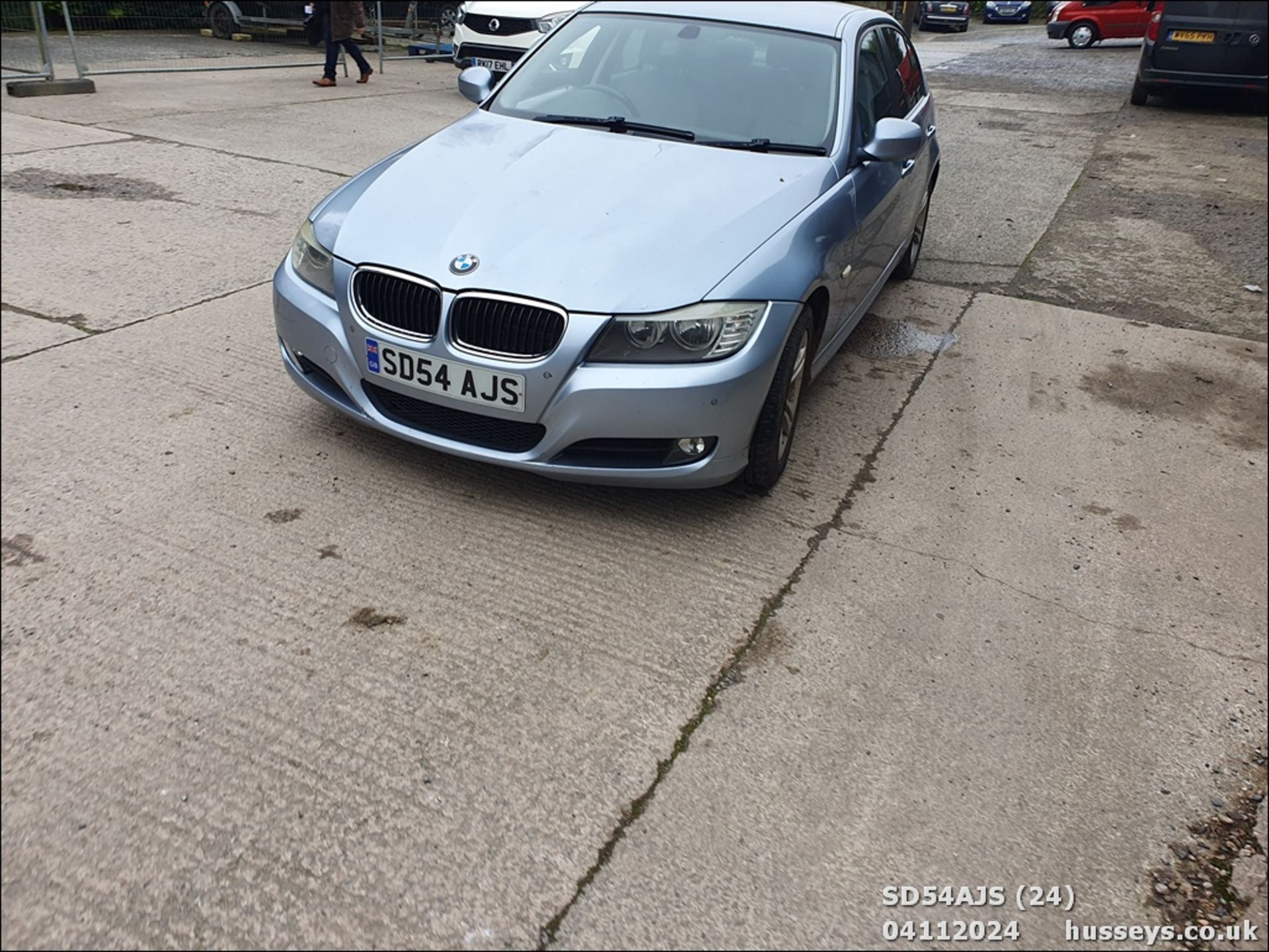 09/54 BMW 318I ES AUTO - 1995cc 4dr Saloon (Blue, 90k) - Image 24 of 52