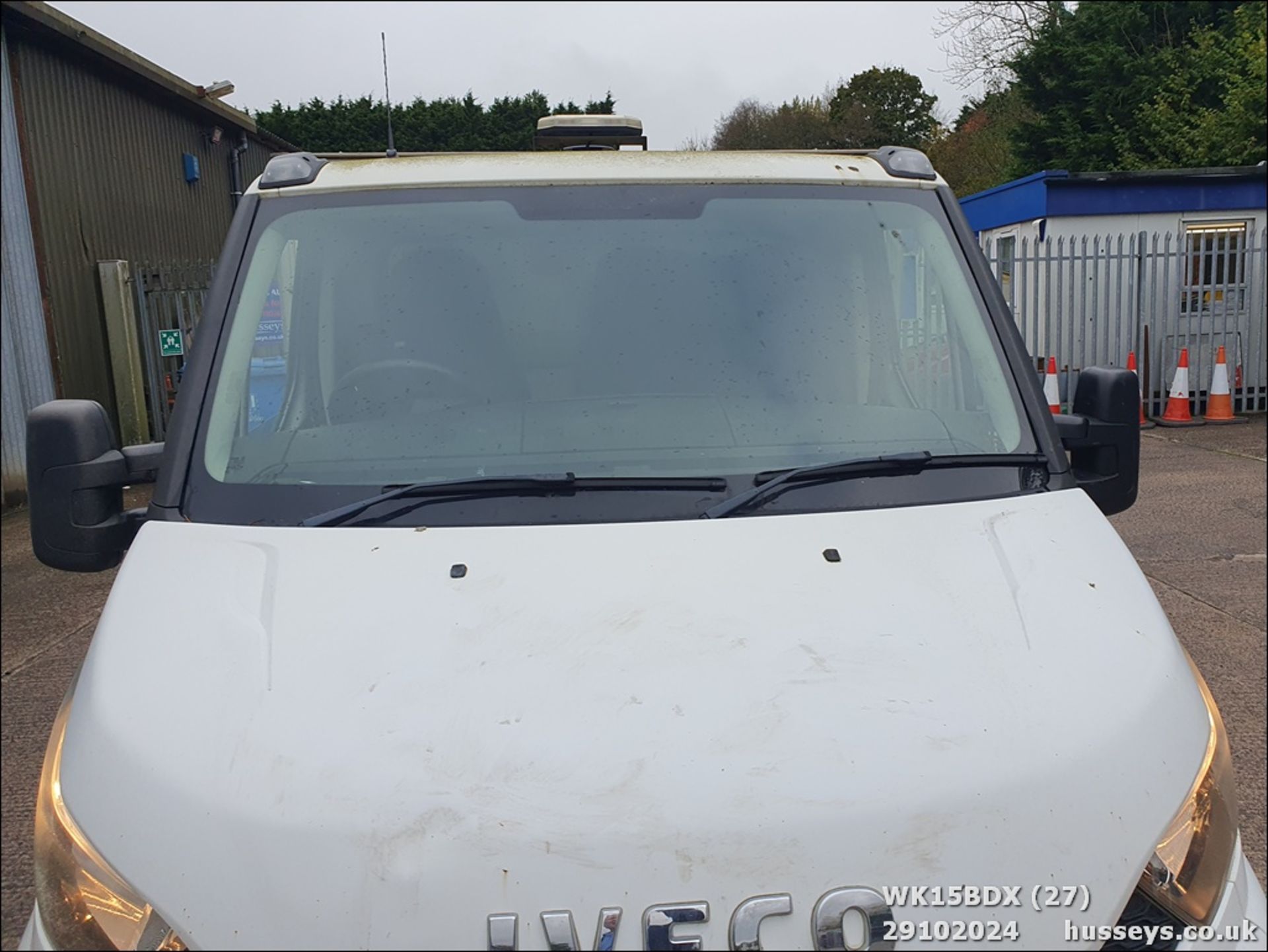 15/15 IVECO DAILY 50C15 - 2998cc 2dr Tipper (White) - Image 27 of 50