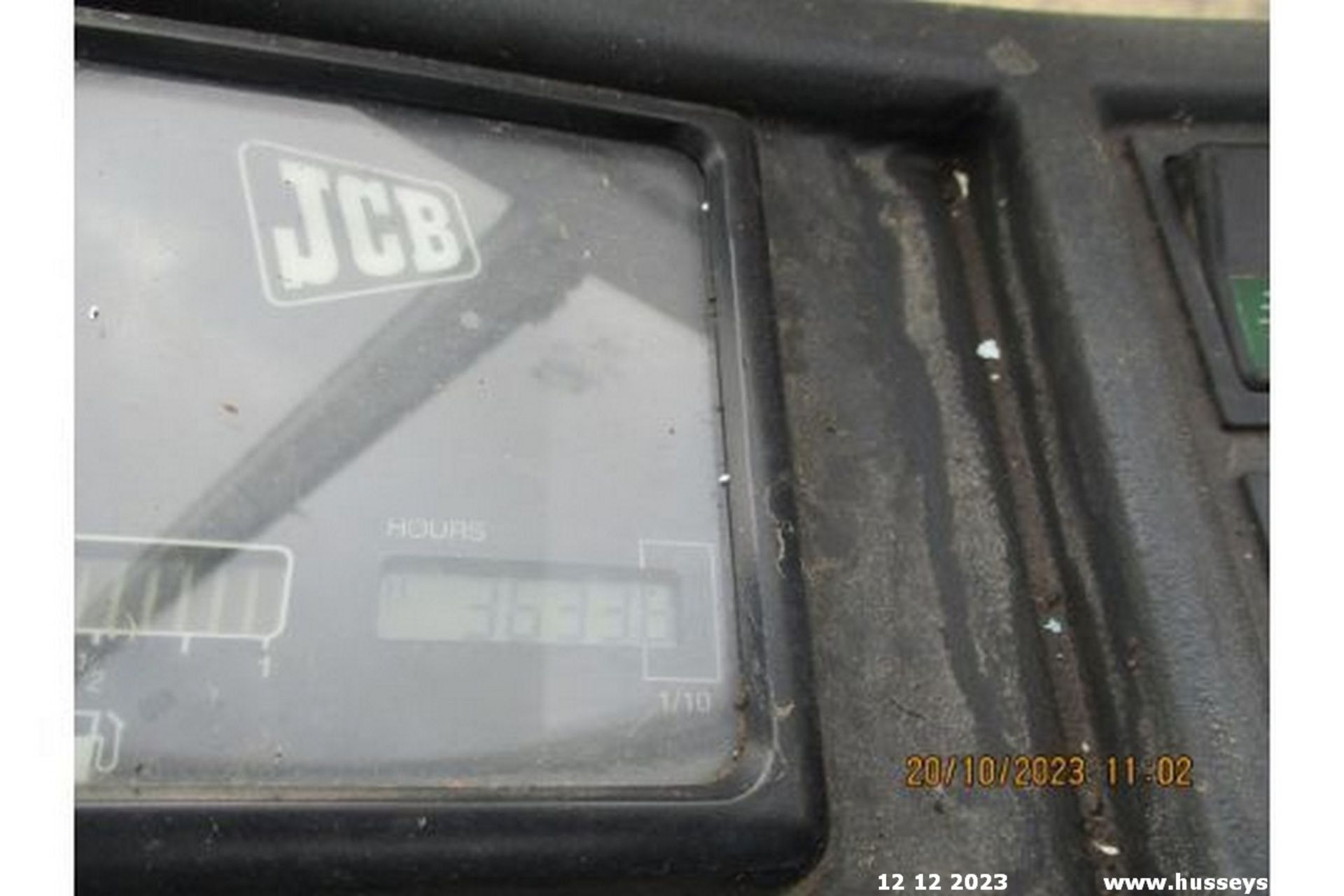 JCB 8015 MINI DIGGER C.W 3 BUCKETS SHOWING 3300HRS - Bild 8 aus 11