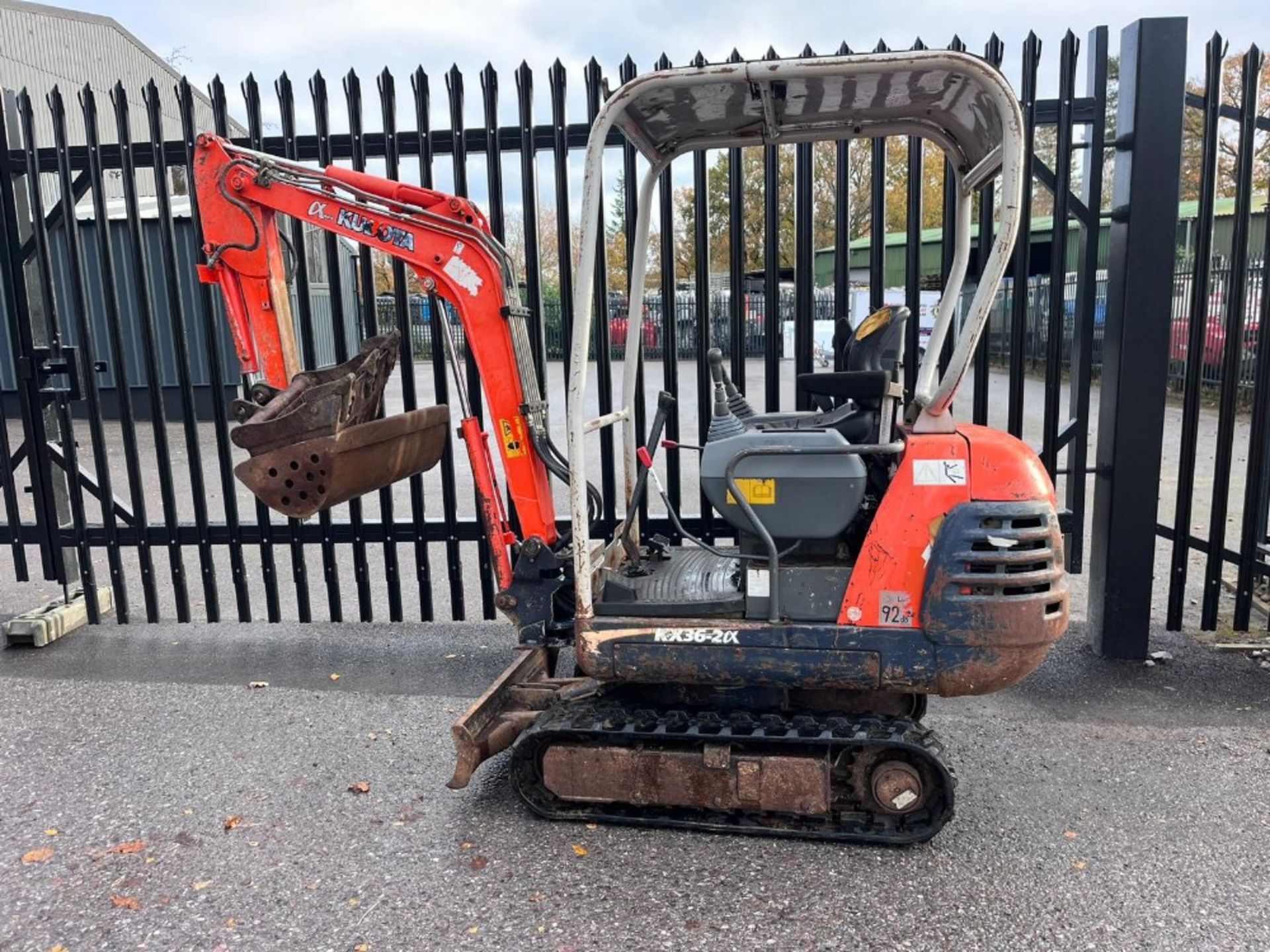 KUBOTA KX36MINI DIGGER C.W 2 BUCKETS