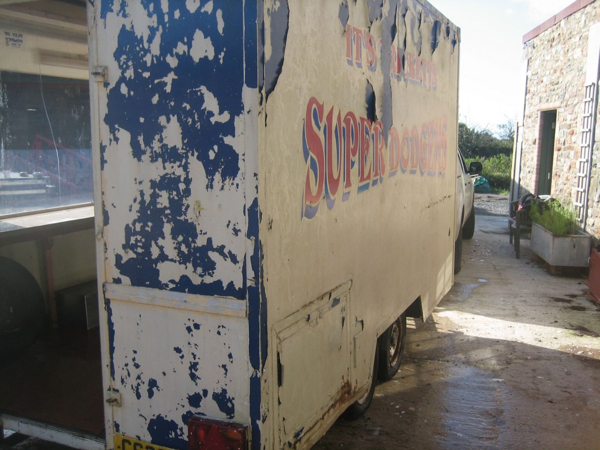 4 WHEELED TRAILER RIPE FOR CONVERSION COLLECTION BRISTOL AREA - Bild 7 aus 10