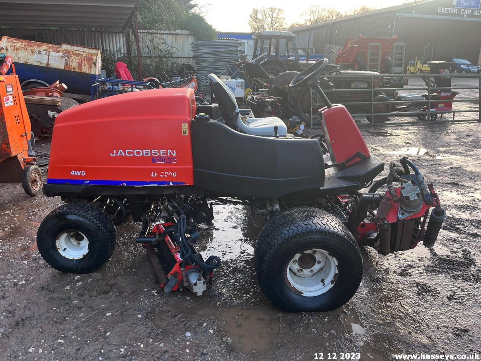 JACOBSEN LF3800 5 GANG MOWER 4WD KUBOTA ENGINE