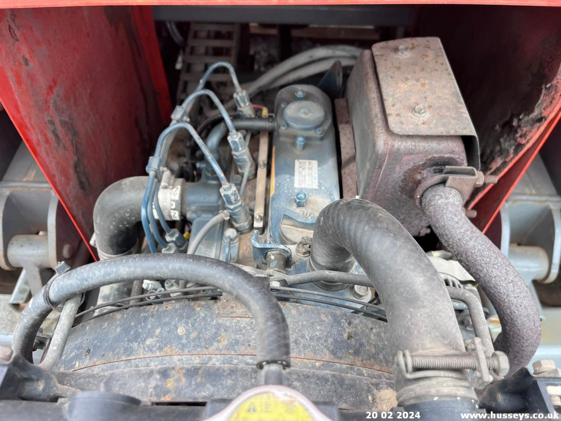 SKYJACK SJ8841 4WD SCISSOR LIFT KUBOTA DIESEL ENGINE RDL - Image 6 of 15