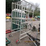 ALLOY ACCESS PODIUM