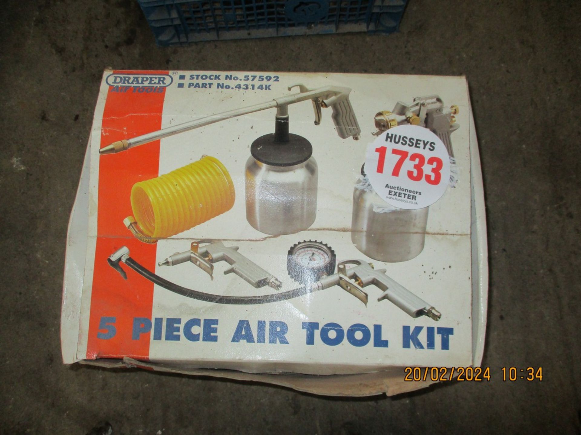 BOX OF AIR TOOLS