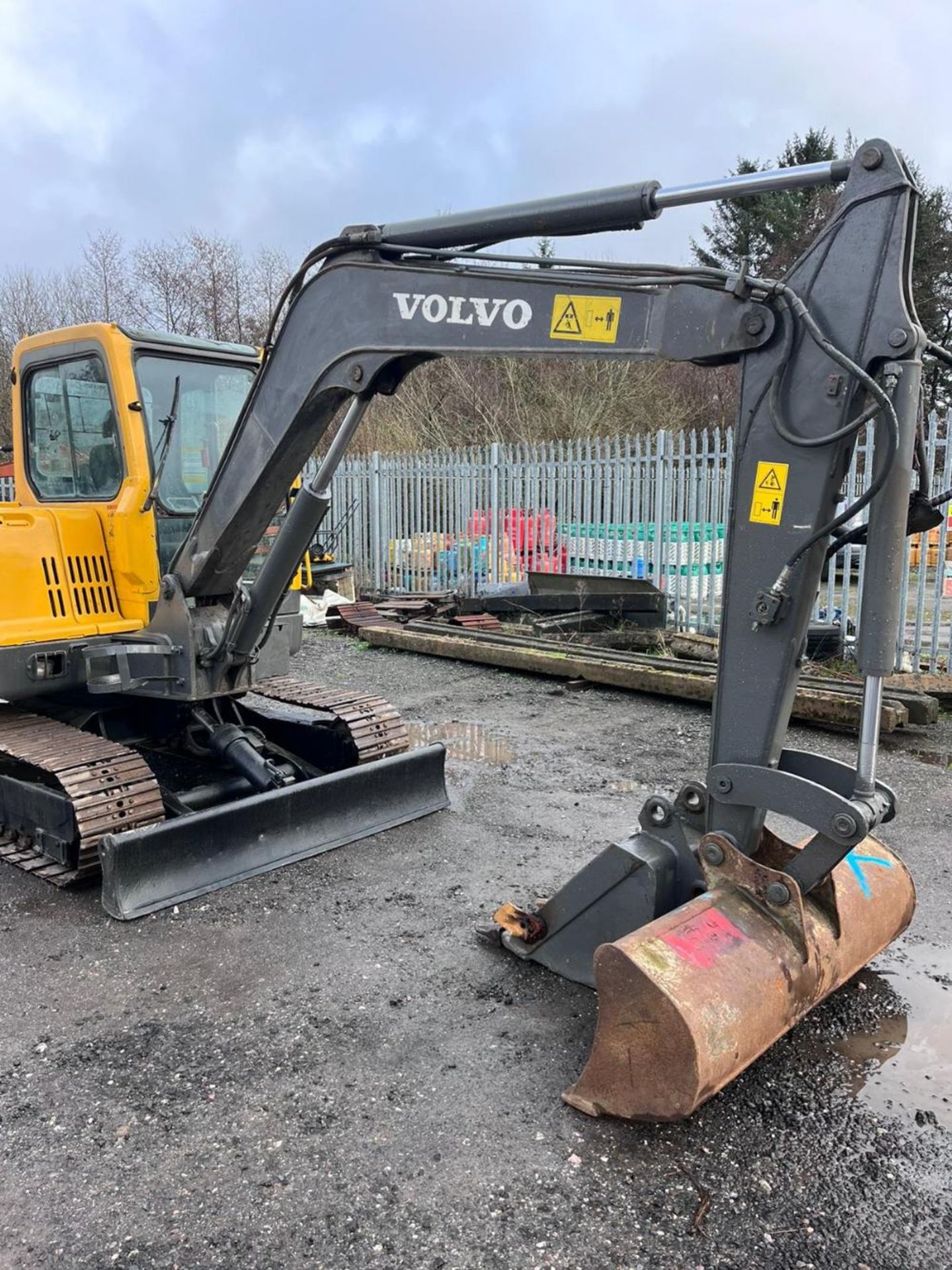 VOLVO EC55B PRO DIGGER 2 BUCKETS 2013 ON THE PLATE RTD - Image 3 of 16