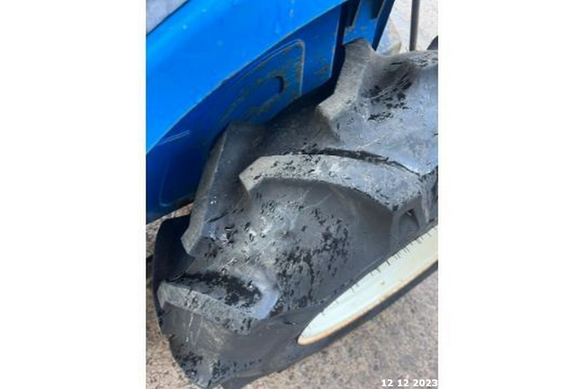 NEW HOLLAND TC21D COMPACT TRACTOR SHOWING 4028HRS - Image 21 of 21