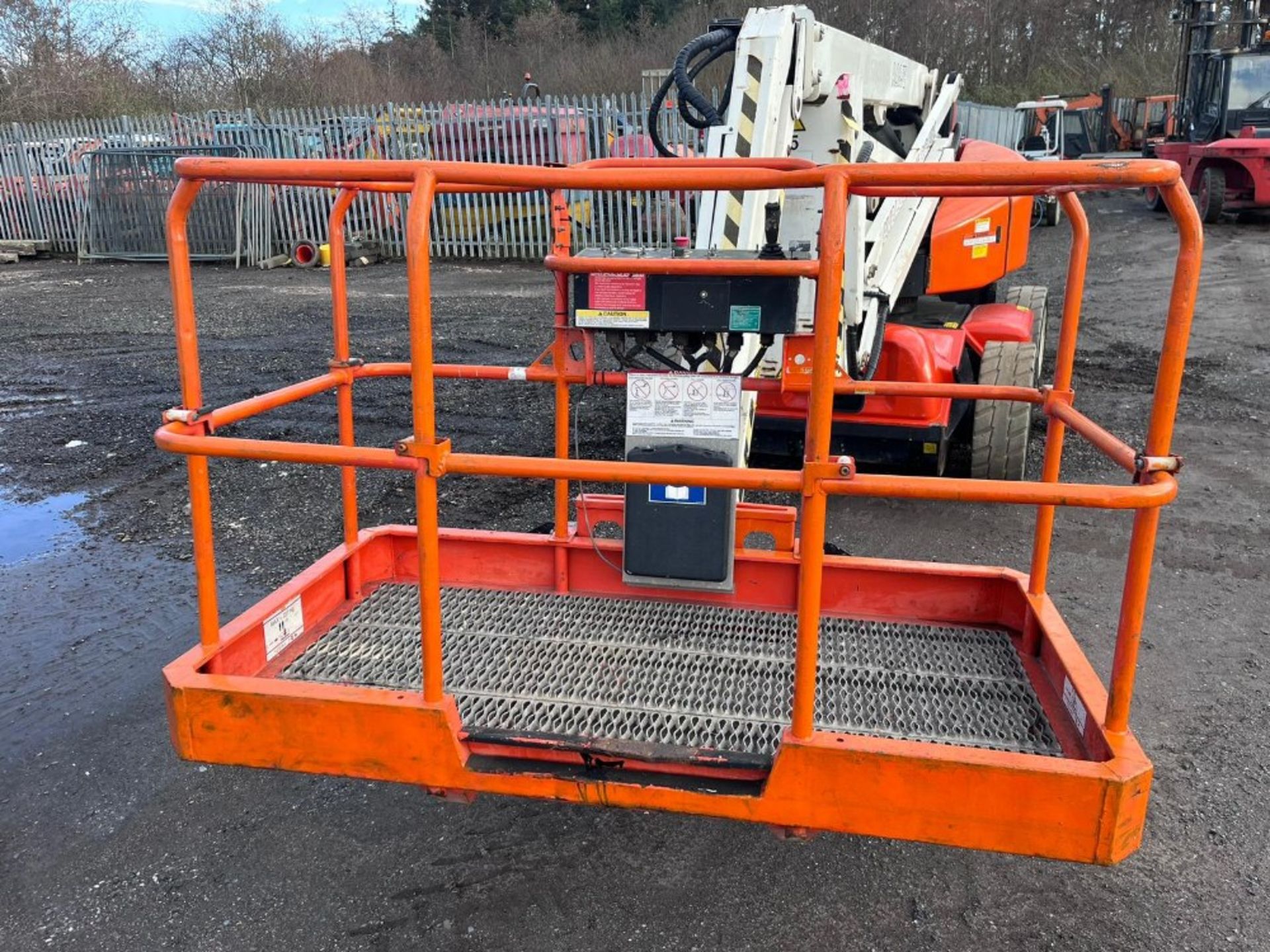 SNORKEL A46 JE BOOM LIFT YEAR 2015 - Image 4 of 14