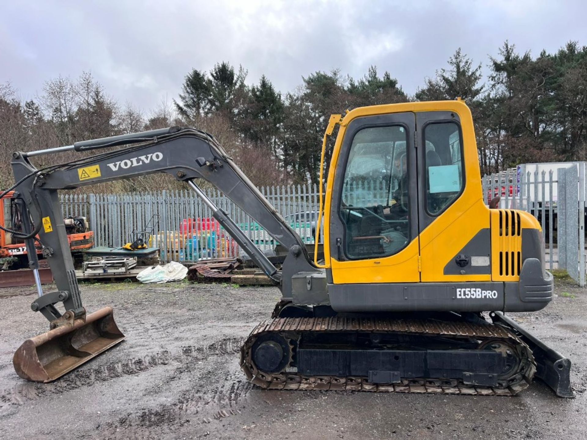 VOLVO EC55B PRO DIGGER 2 BUCKETS 2013 ON THE PLATE RTD