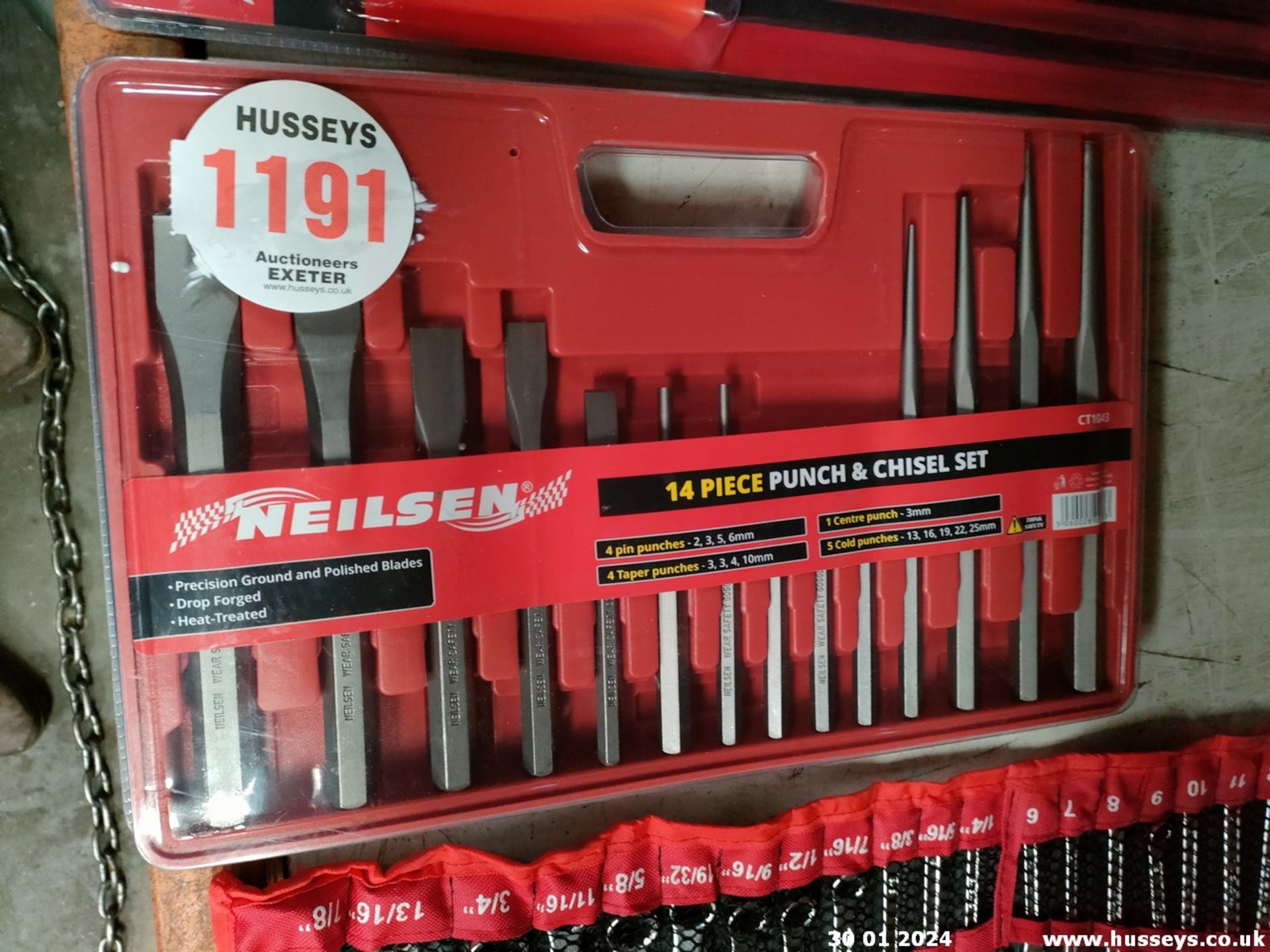 PUNCH & CHISEL SET