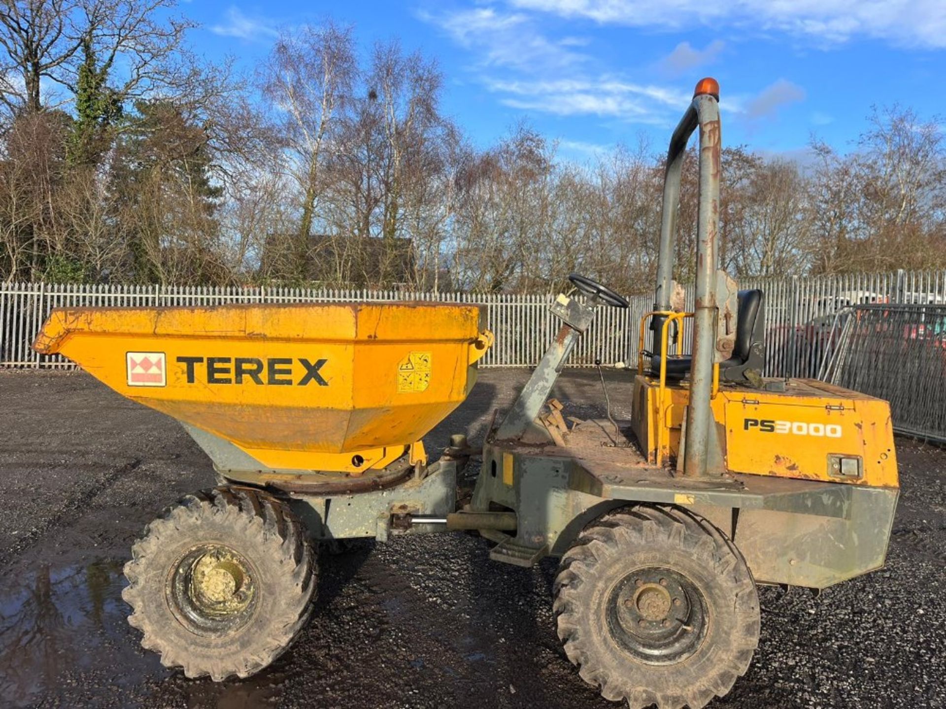 BENFORD TEREX 3 TON SWIVEL DUMPER KUBOTA ENGINE MANUAL GEAR BOX RDTS