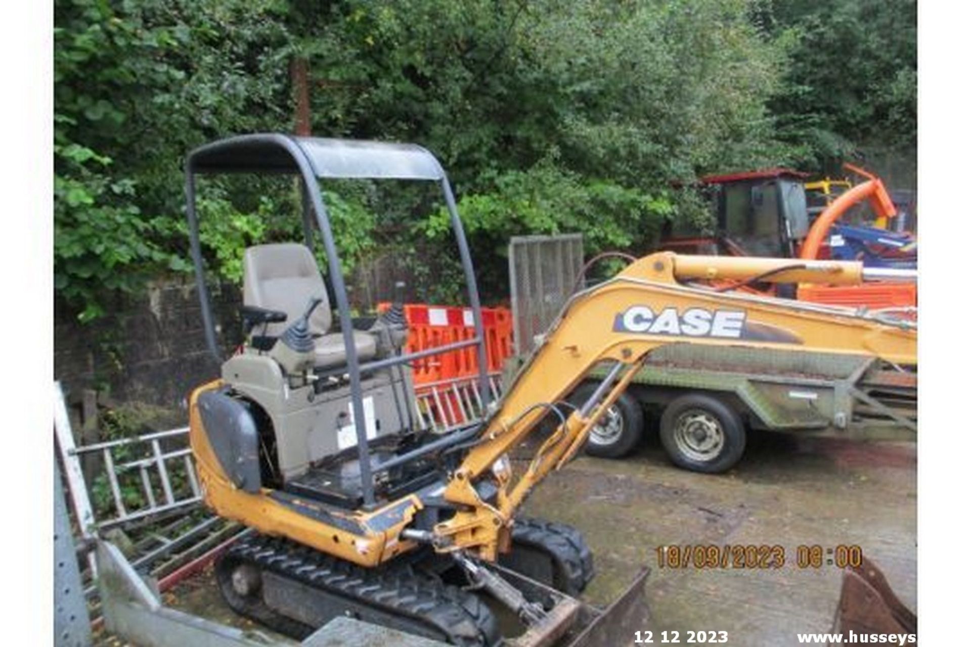 CASE CX16B MINI DIGGER C.W 2 BUCKETS - Image 7 of 13