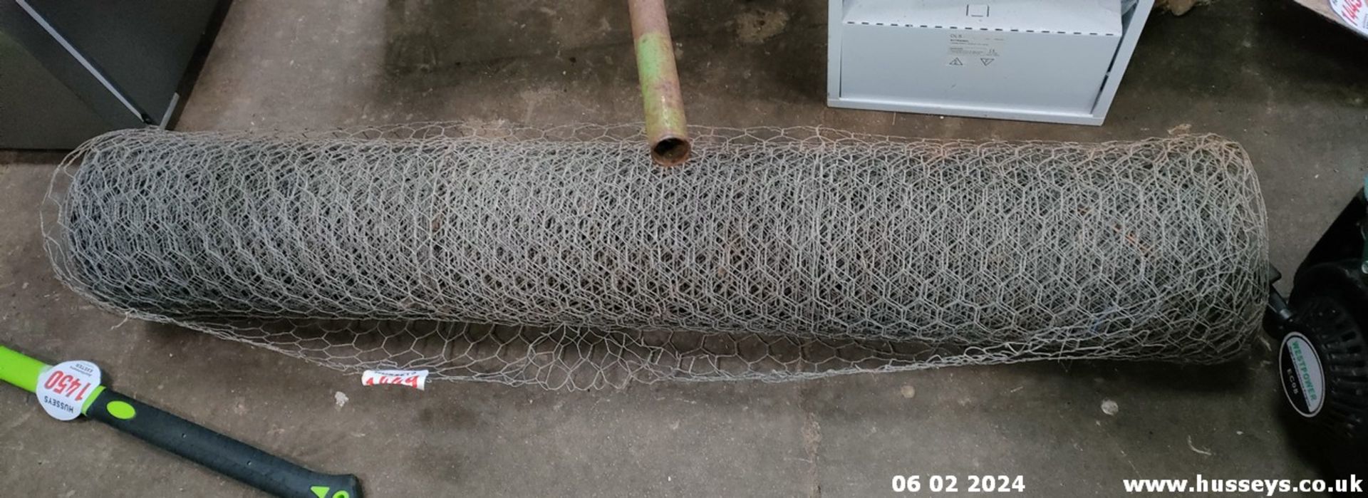LARGE ROLL OF CHICKEN OR PHEASANT WIRE