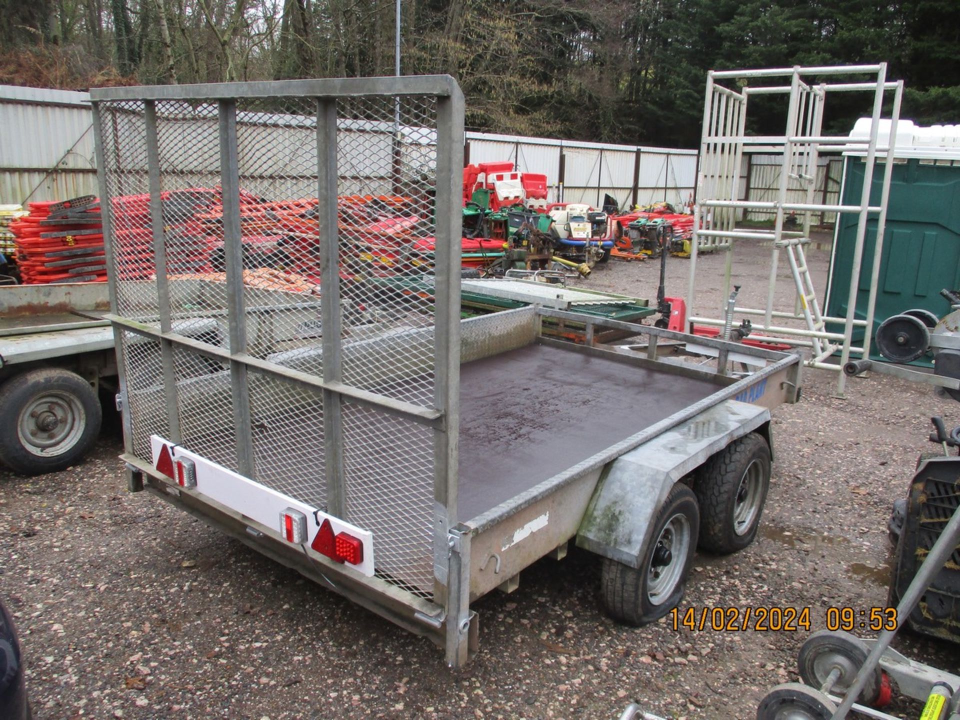 INDESPENSION TWIN AXLE PLANT TRAILER APPROX 10'X6' - Image 4 of 4