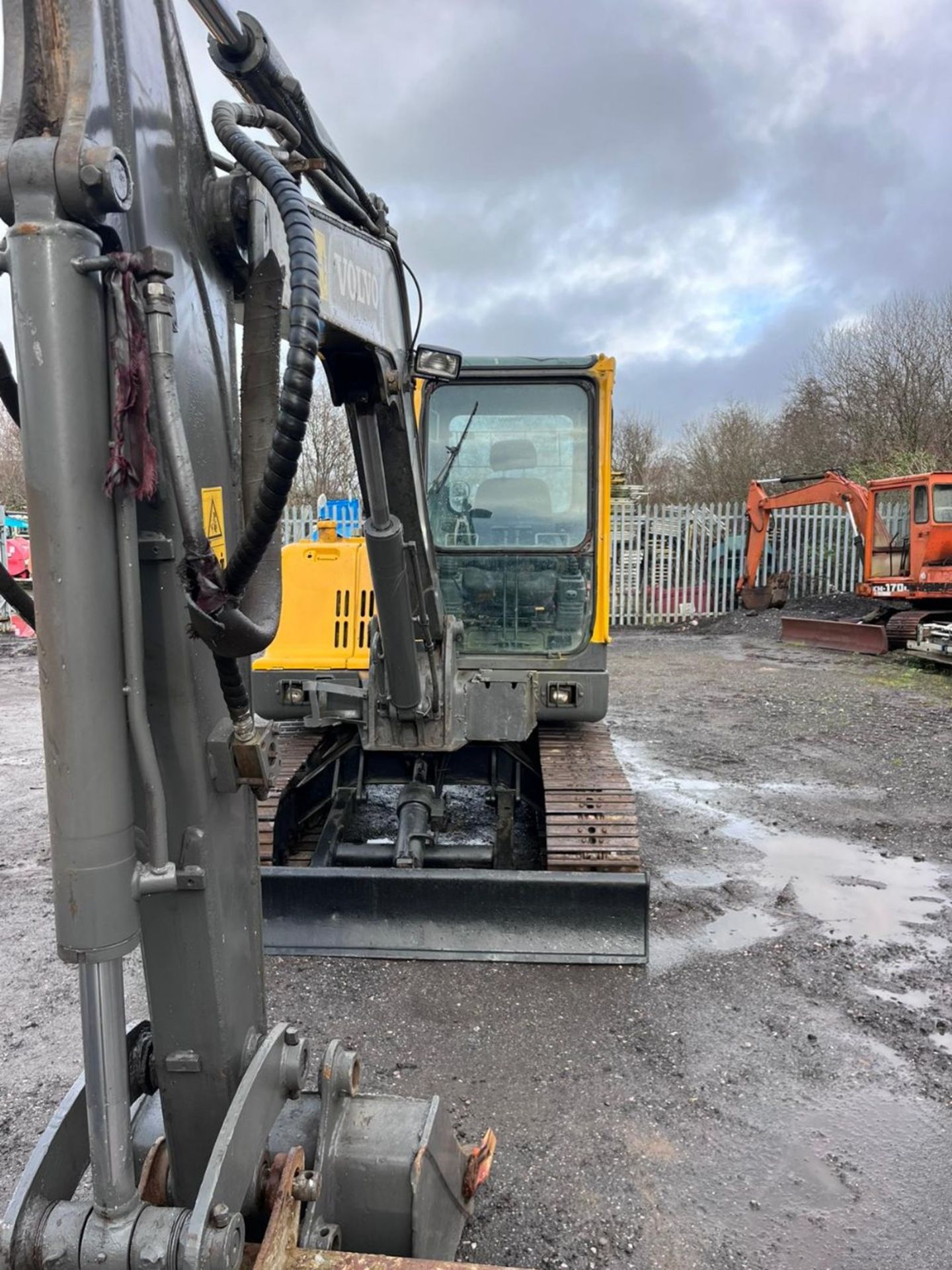 VOLVO EC55B PRO DIGGER 2 BUCKETS 2013 ON THE PLATE RTD - Image 2 of 16