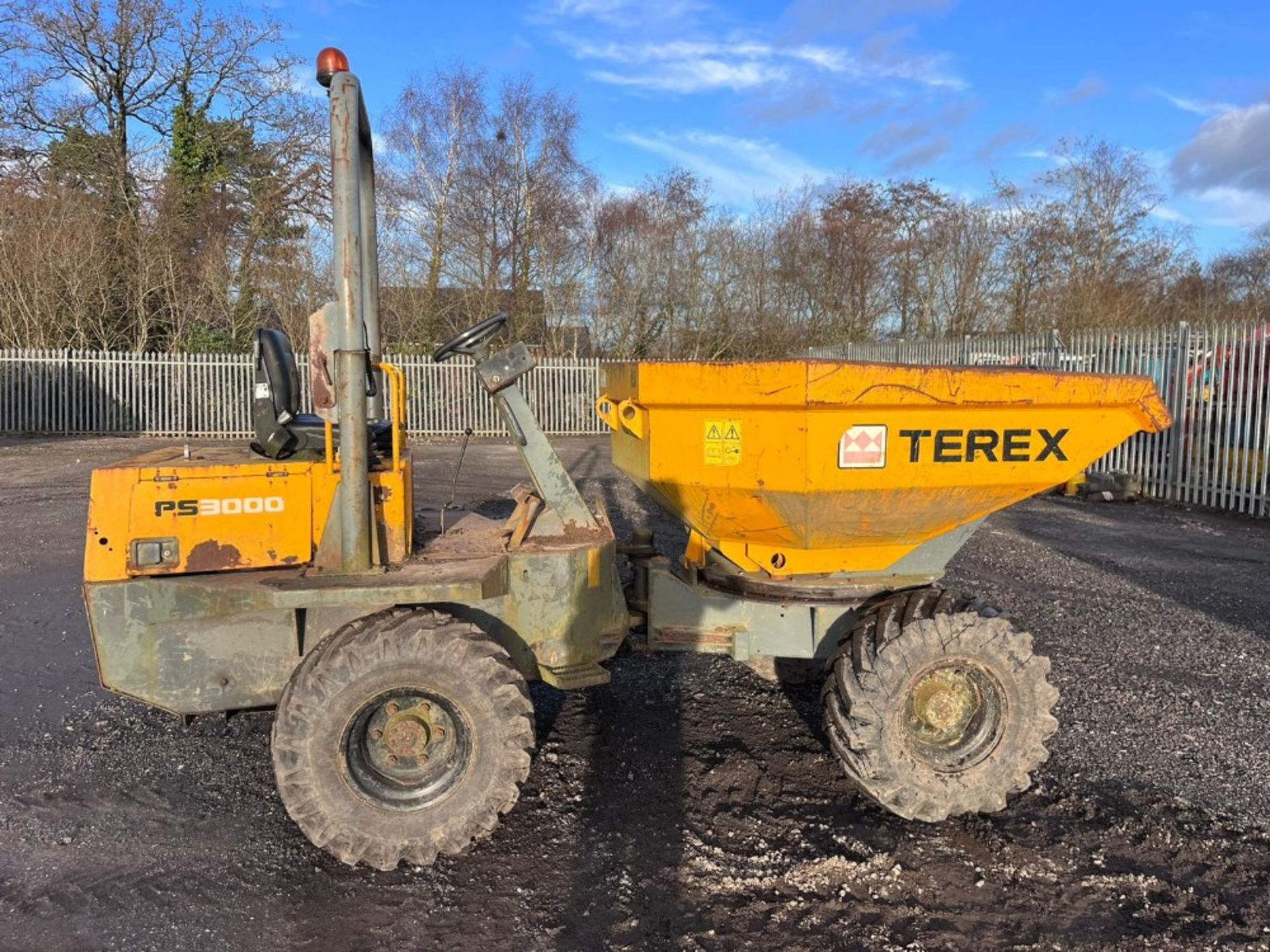 BENFORD TEREX 3 TON SWIVEL DUMPER KUBOTA ENGINE MANUAL GEAR BOX RDTS - Image 8 of 22