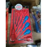 SCREWDRIVER SET