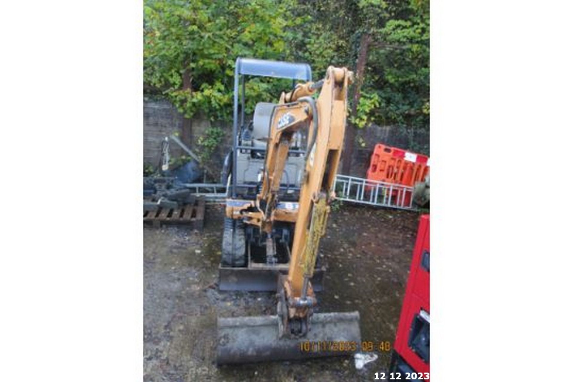 CASE CX16B MINI DIGGER C.W 2 BUCKETS - Image 2 of 13