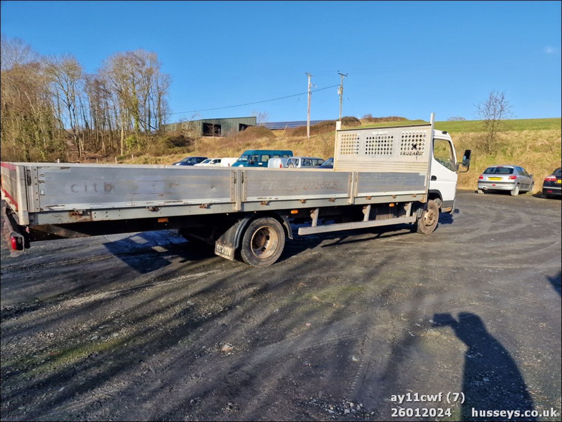 11/11 MITSUBISHI FUSO CANTER - 2998cc 2dr Flat Bed (Grey) - Image 7 of 32