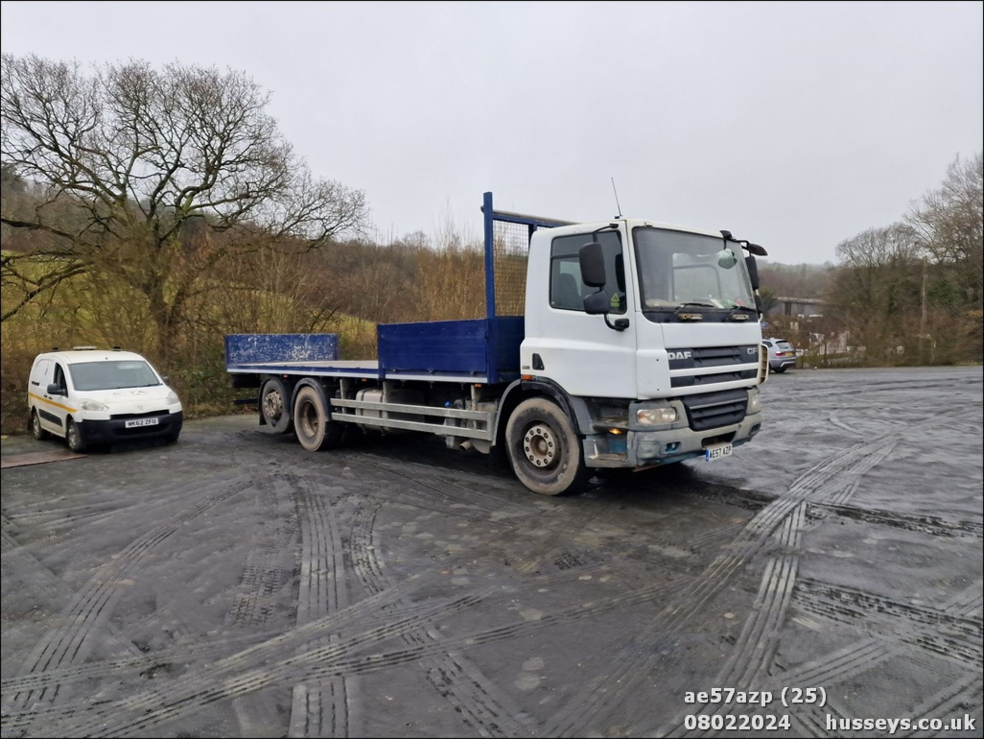 07/57 DAF TRUCKS CF 26T - 9200cc 2dr Flat Bed (Blue) - Image 27 of 35