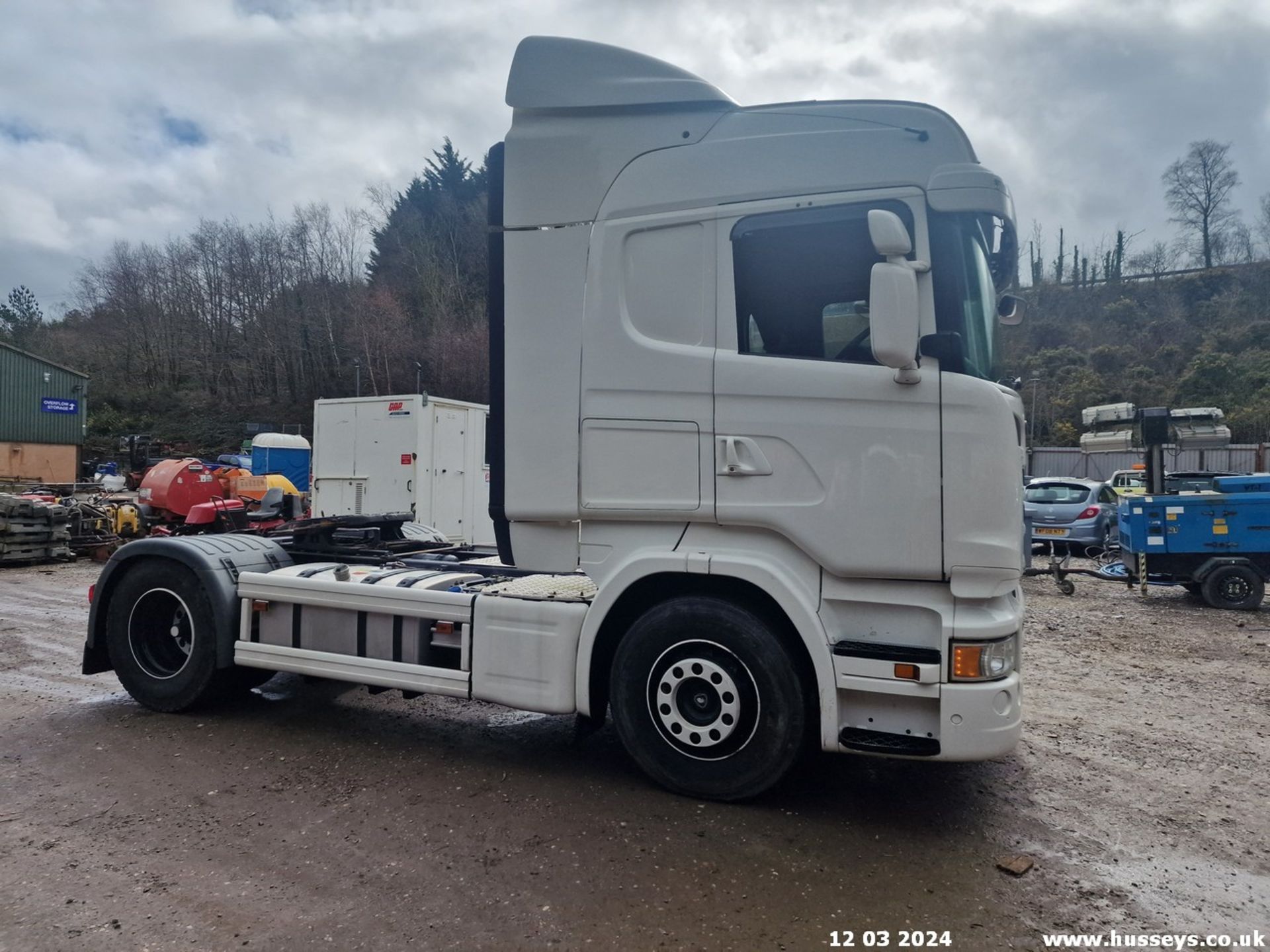 15/65 SCANIA R-SRS L-CLASS - 12740cc 2dr Tractor Unit (White) - Image 11 of 15