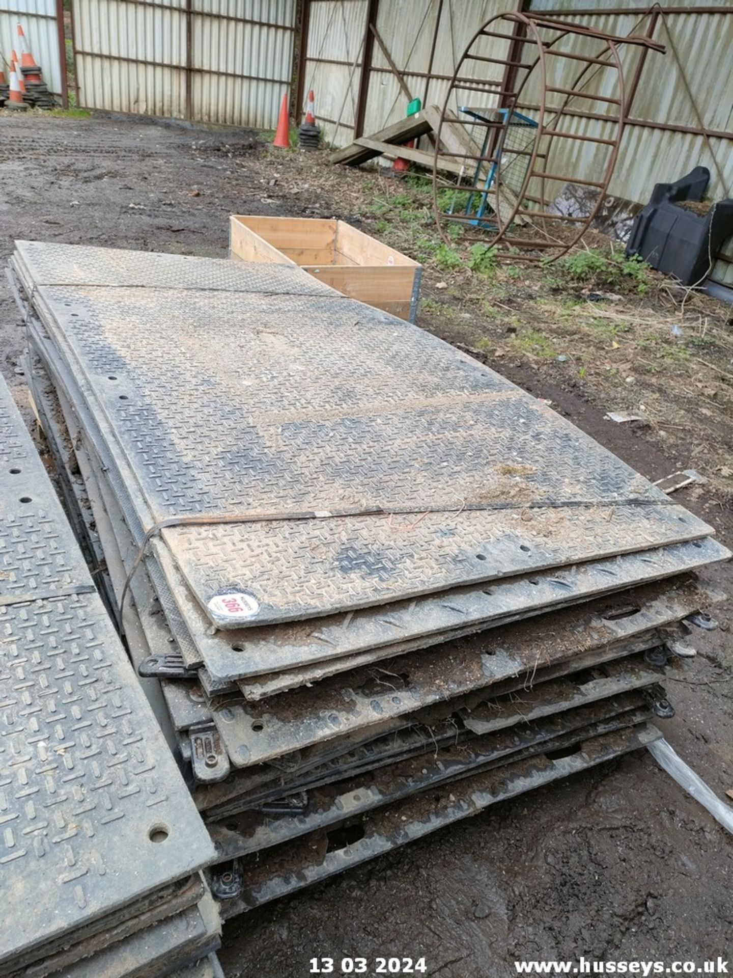 PALLET OF GROUND MATS