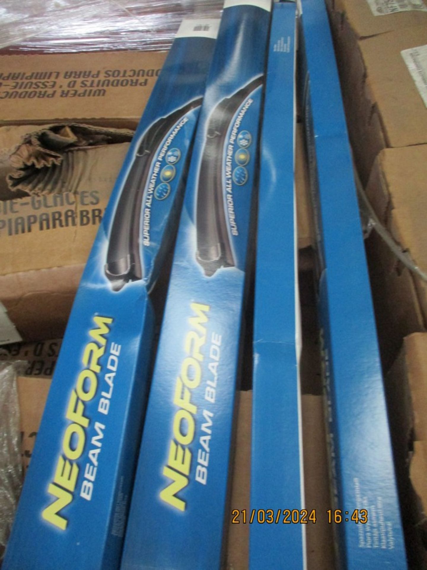 PALLET OF 30" WIPER BLADES - Image 3 of 3
